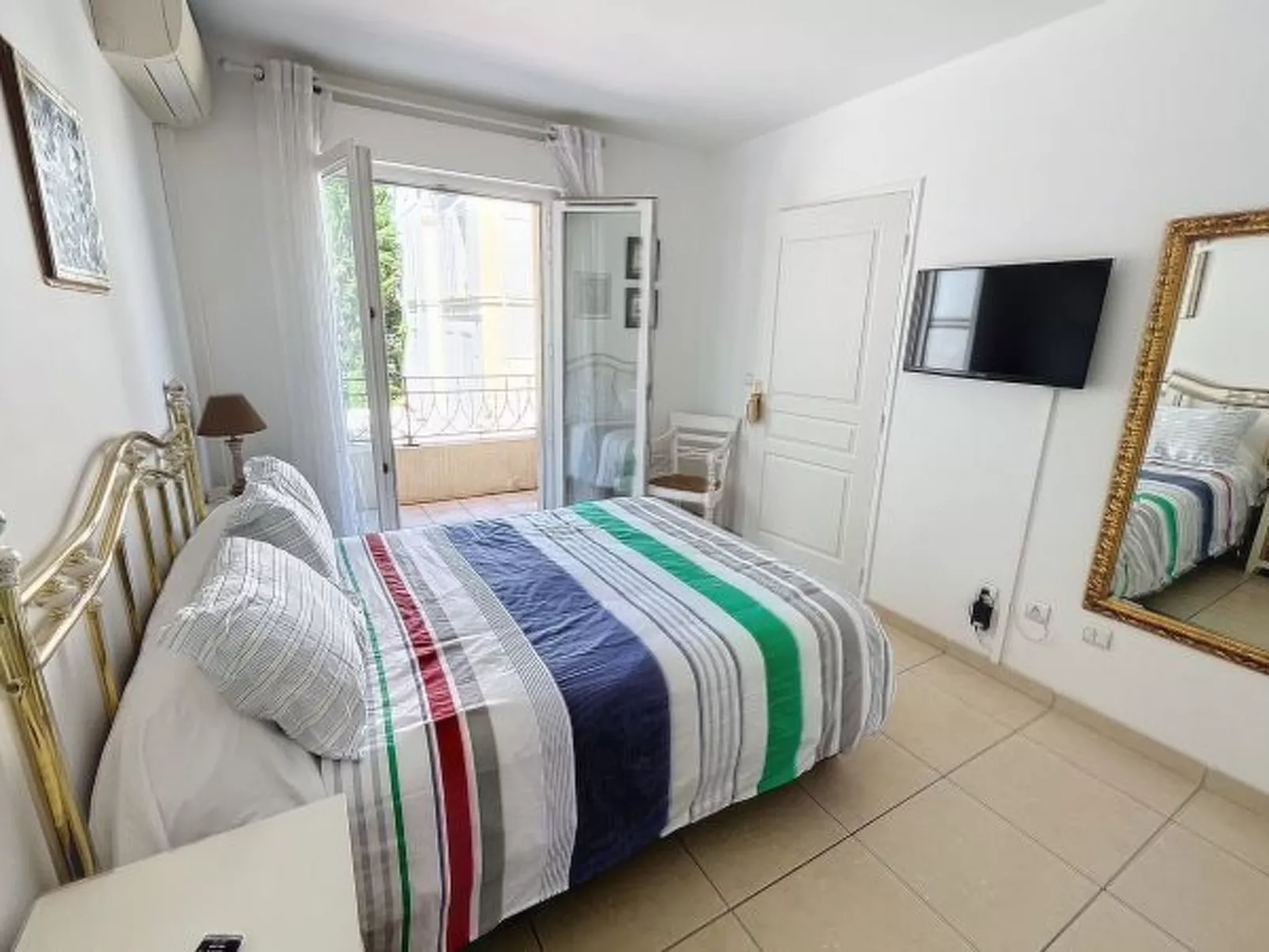 2 bedroom 2 bathrooms with pool 339 - Image-tags.info