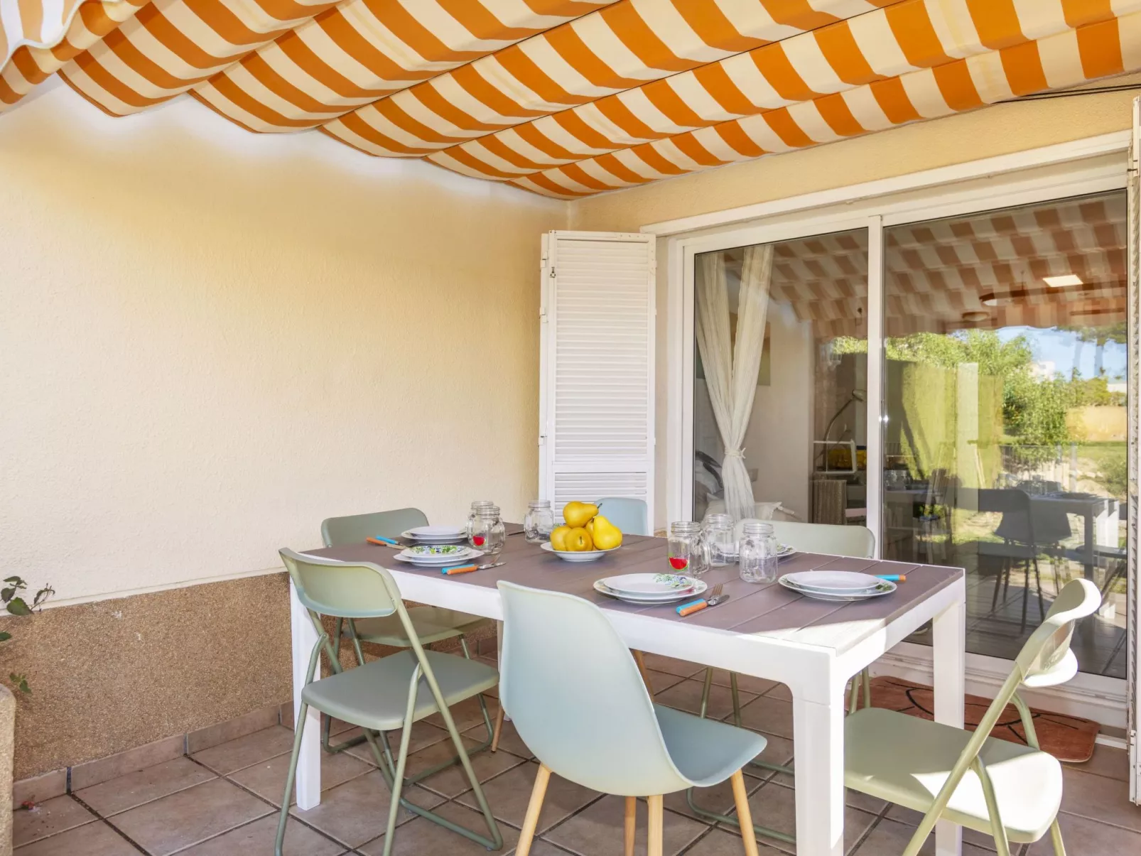 Ca la Flama - Draußen