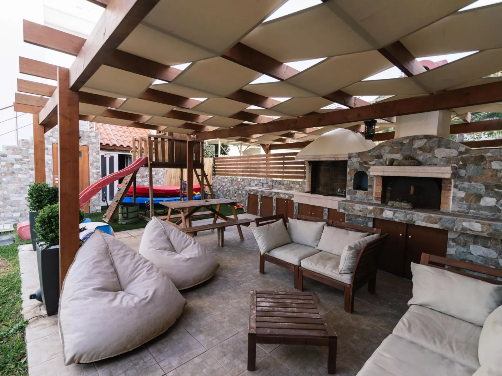 "Villa Dimelen" - Inside