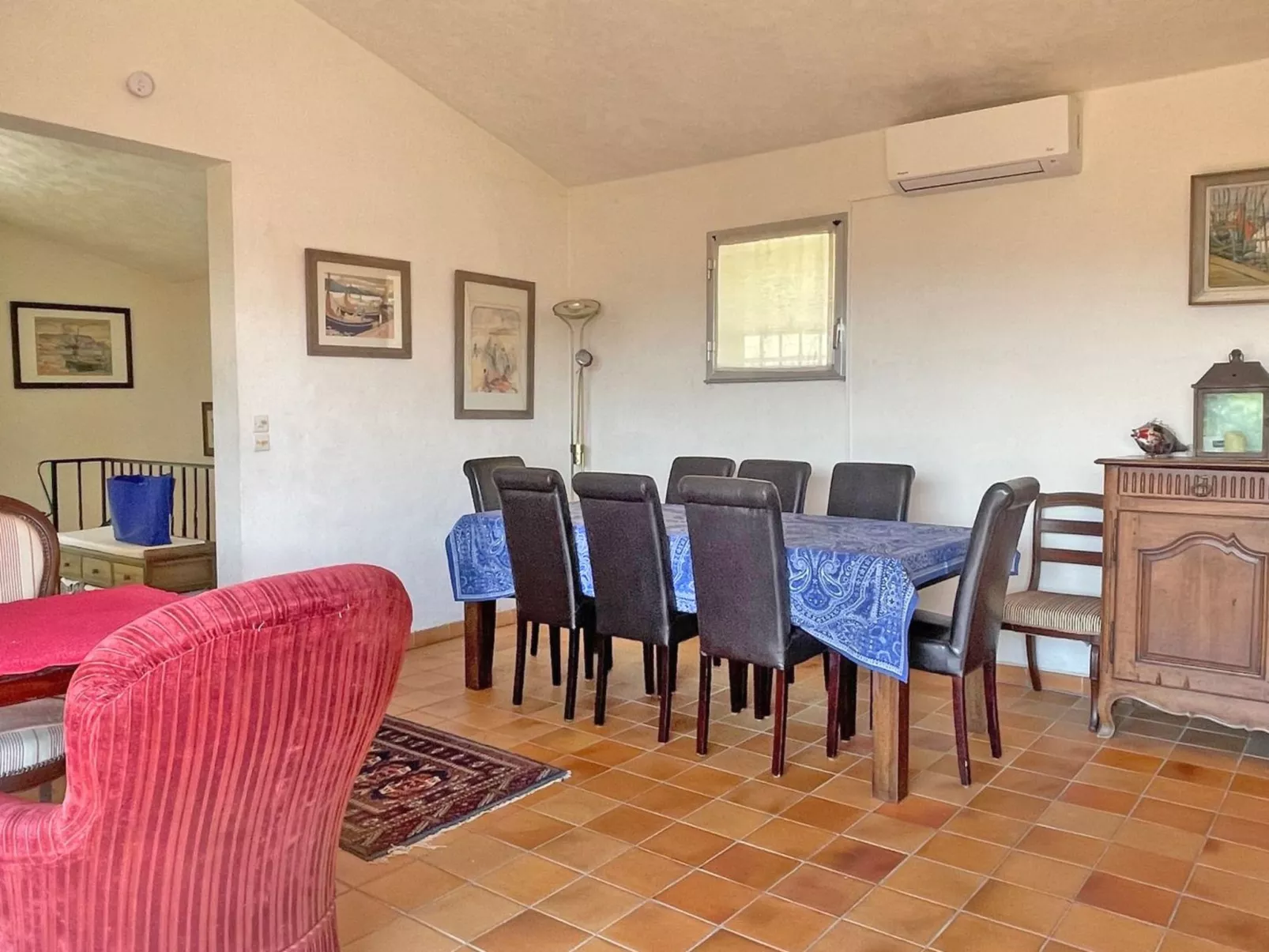 Villa "Armalac" mit Bergblick - Drinnen