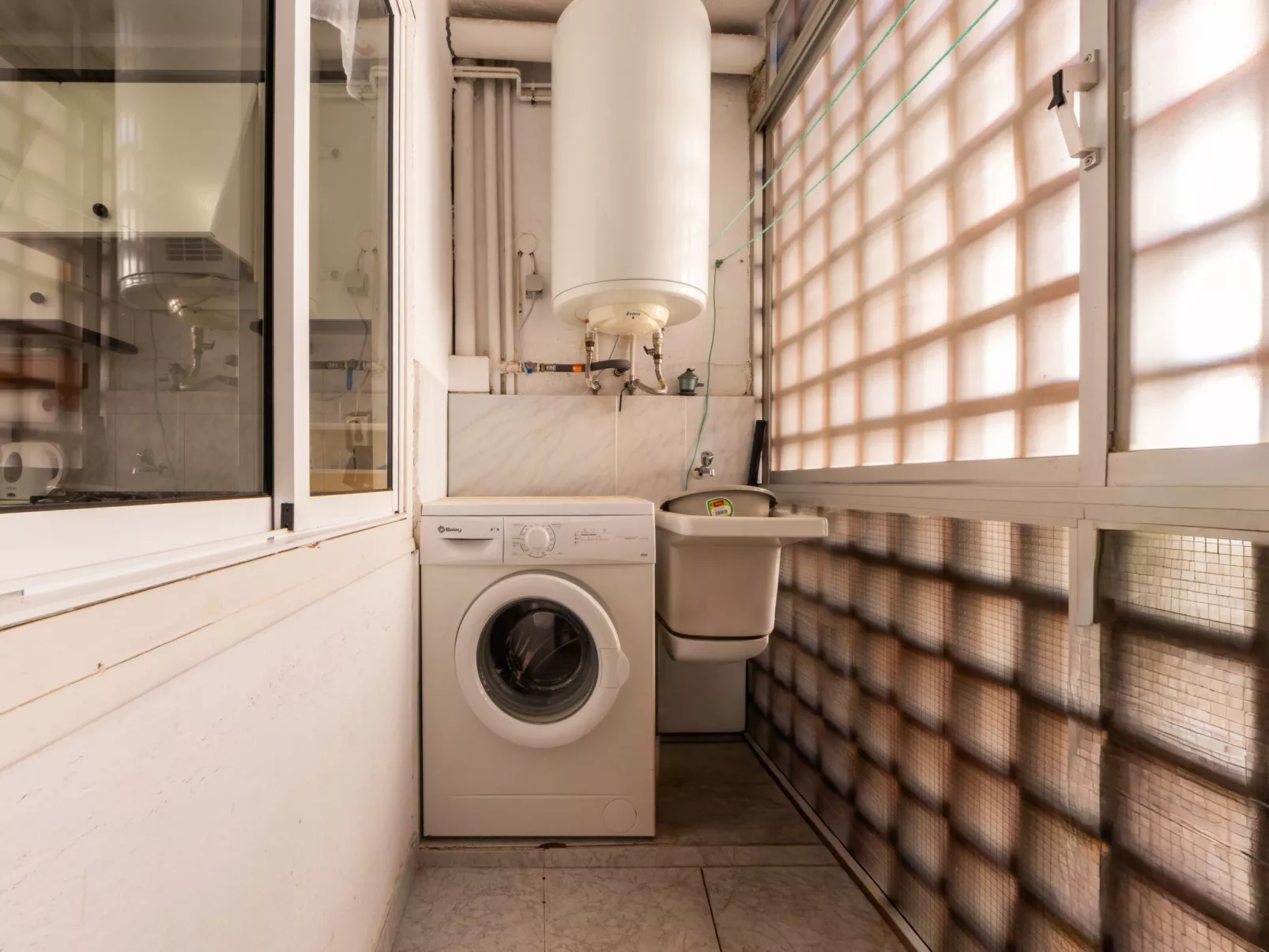 Pompeyo I - Draußen