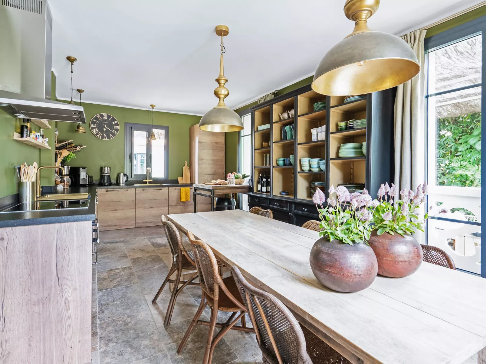 Mauresque & Pêcheurs - Drinnen