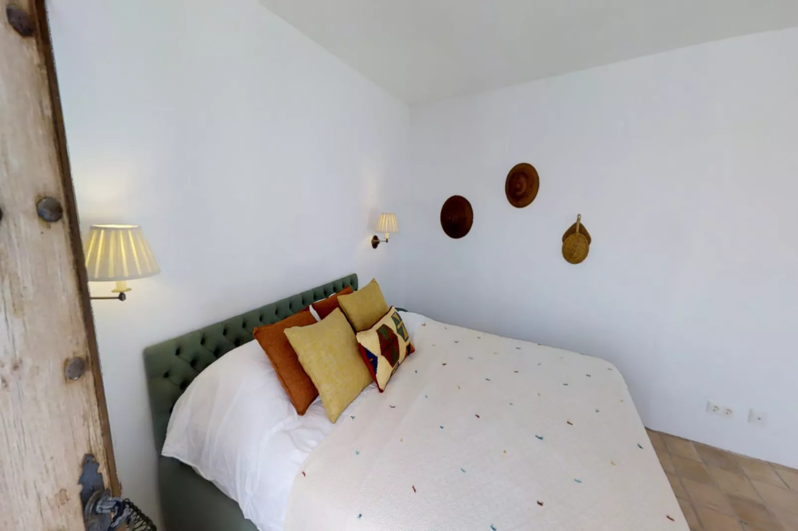 A Real Oasis in  Colonial style - Bedroom