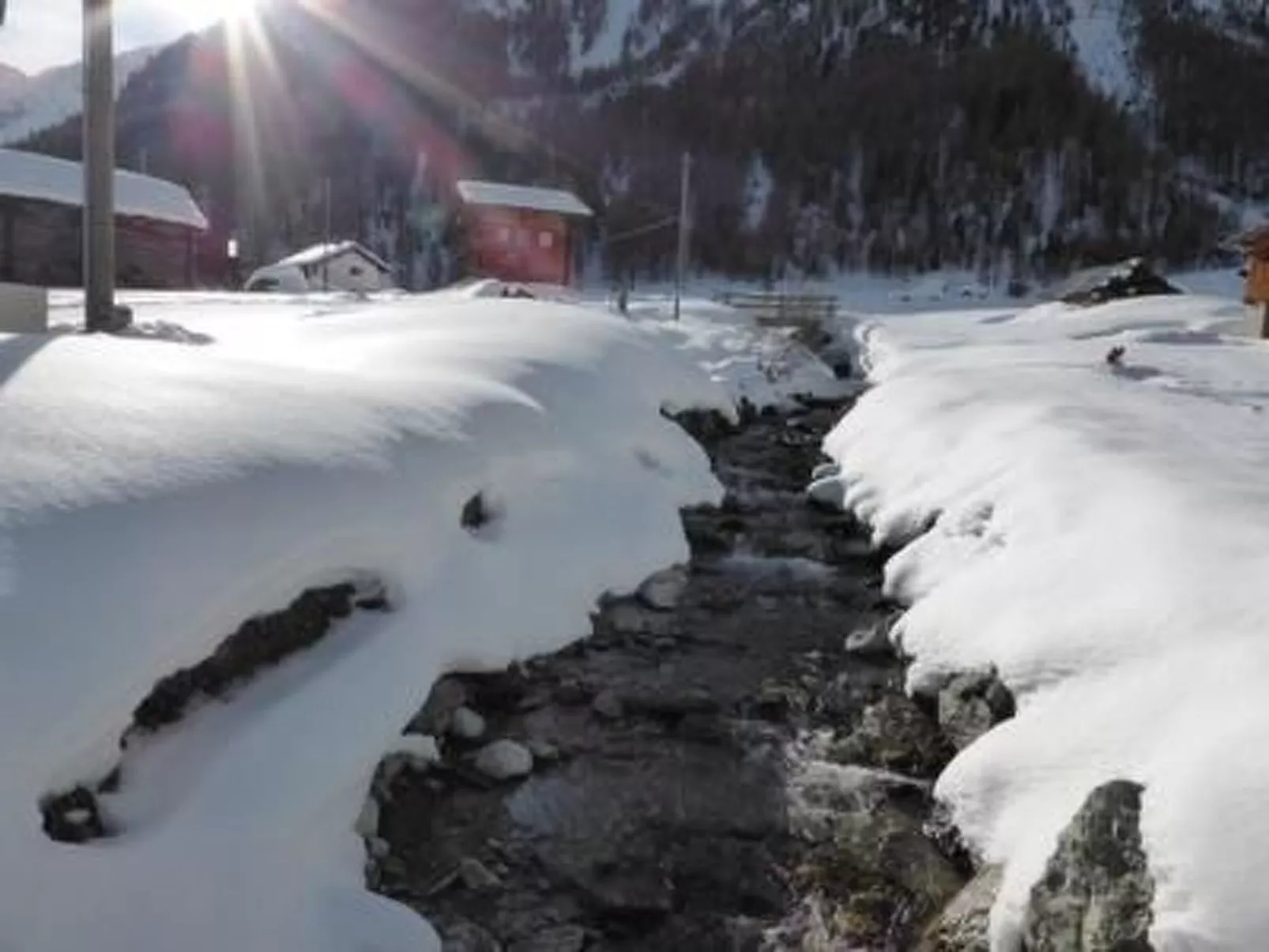 Chalet Le Murmure du Torrent - Draußen
