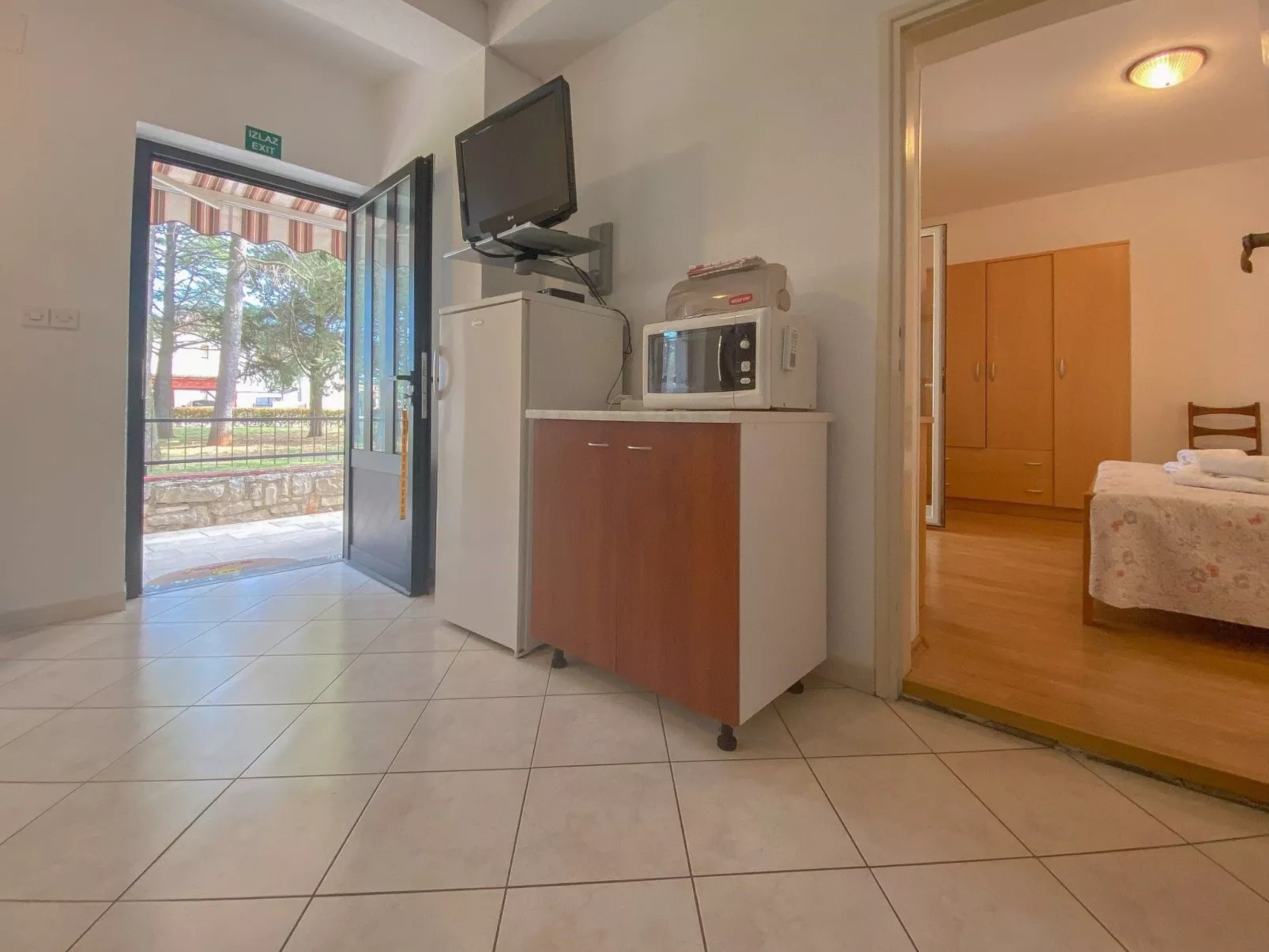 "Elena 2" direkt am Strand - Dedans