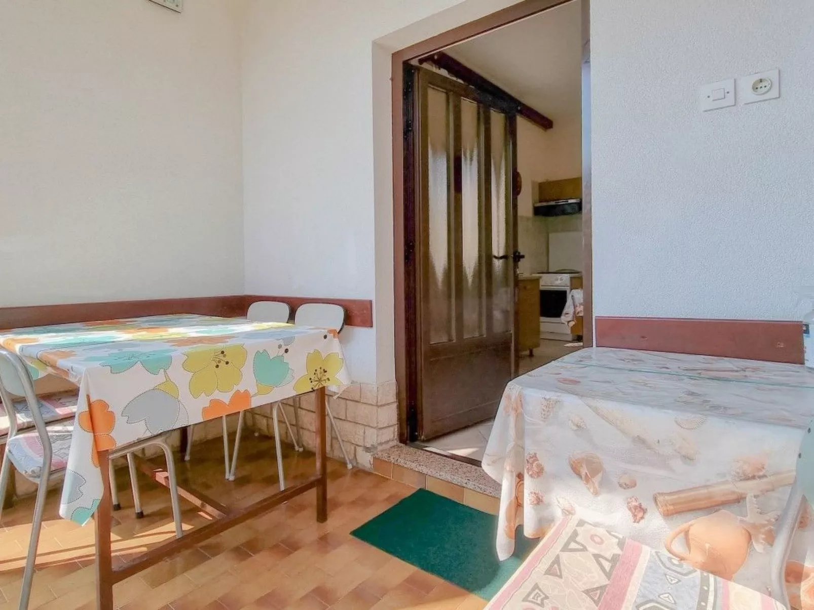 Für 5 Personen ca. 70 m&sup2; in Novigrad, Adriaküste Kroatien (Westküste von I - Dedans