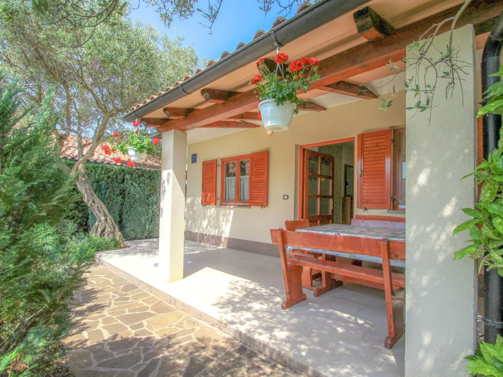 Wohnung "Timea 4" mit Terrasse - Dehors