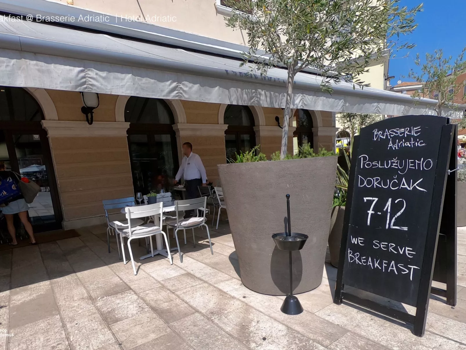 Ottanio Nido - Outside