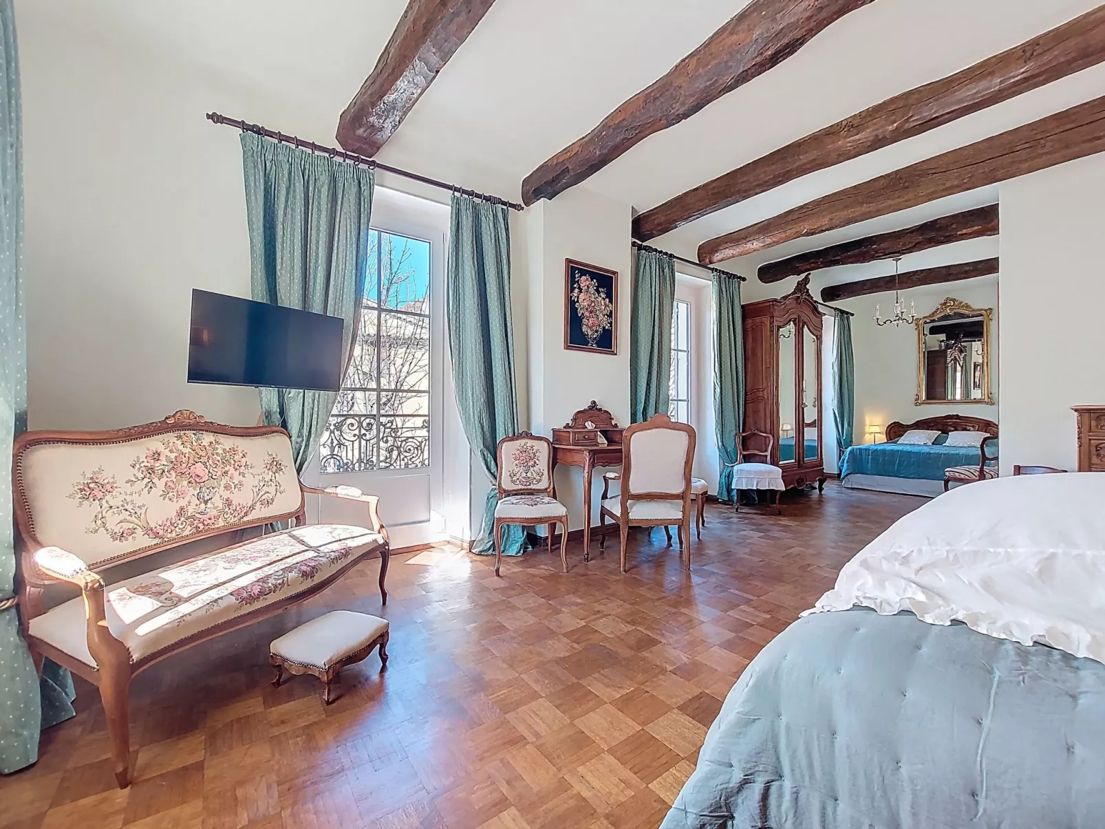 L ancien Hôtel Creste - Inside