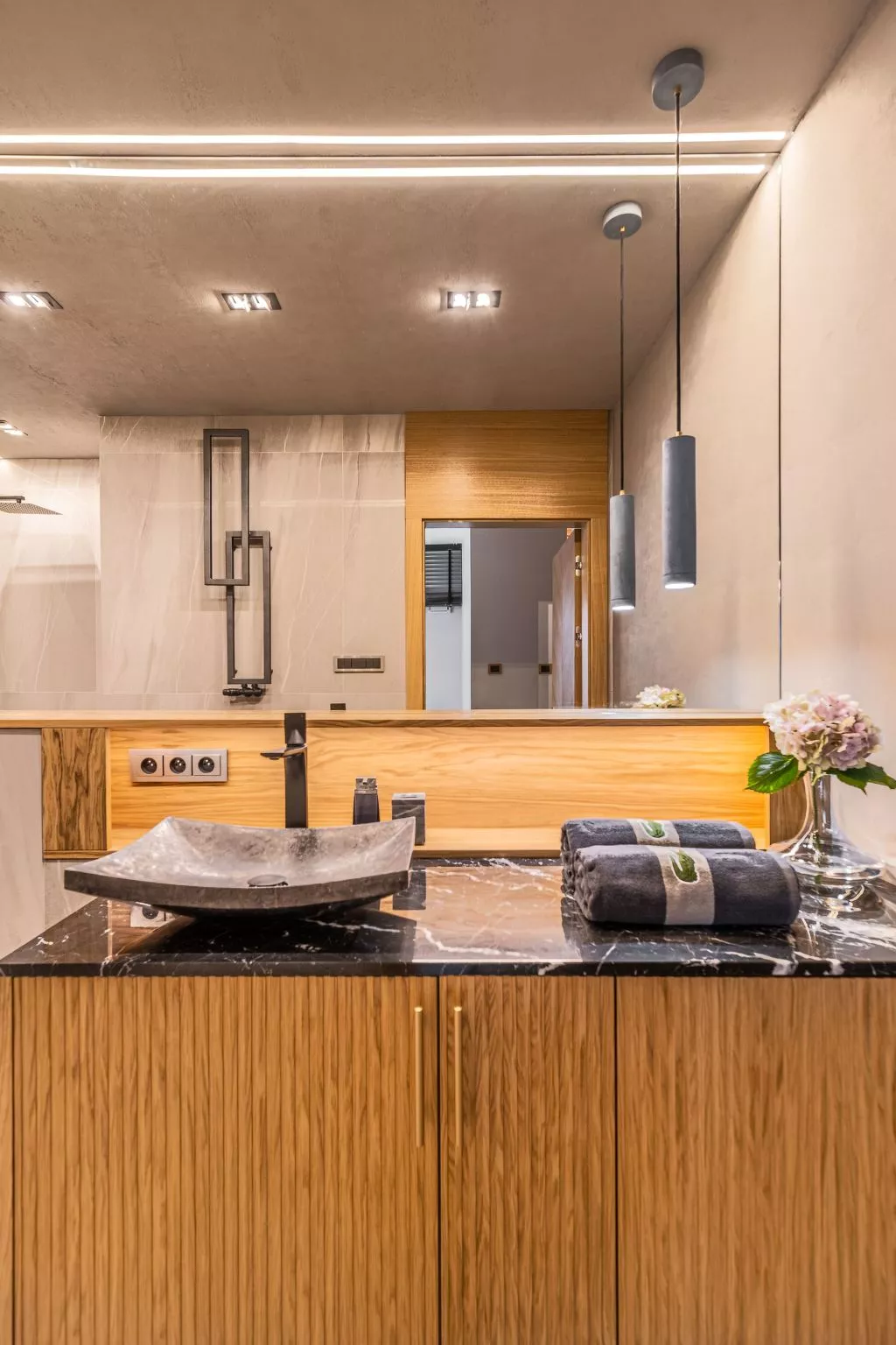 Yacht Park Apartment mit Panoramablick auf den Yachthafen in Gdynia, POLEN - Drinnen