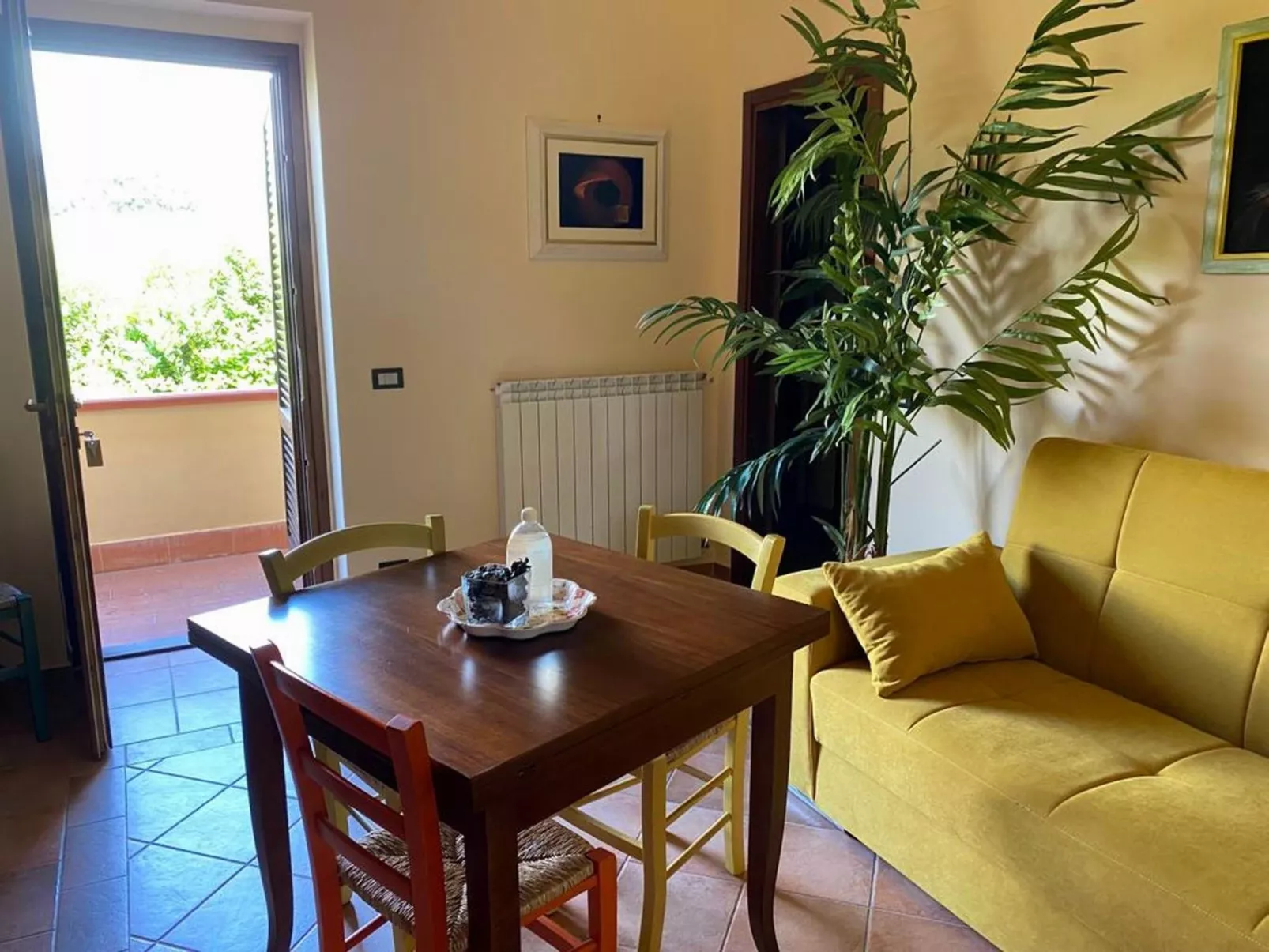 Pieve pomaia trilo flach - Inside