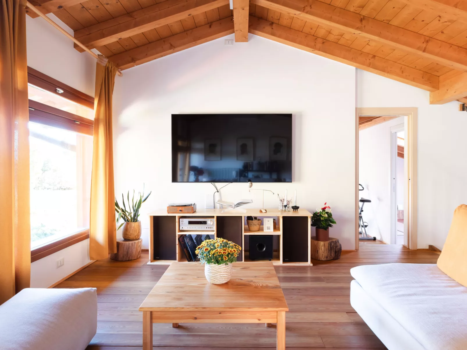 Villa Ronco Albina - Inside