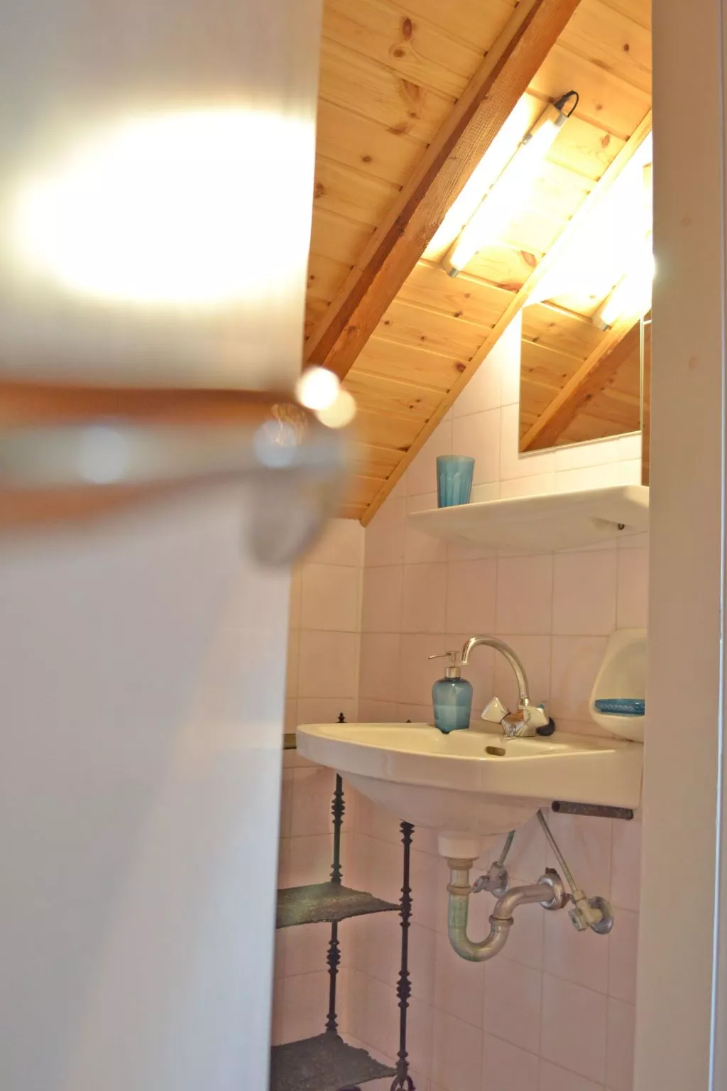 Anwesen mit Garten, Grill und Terrasse - Image-tags.info