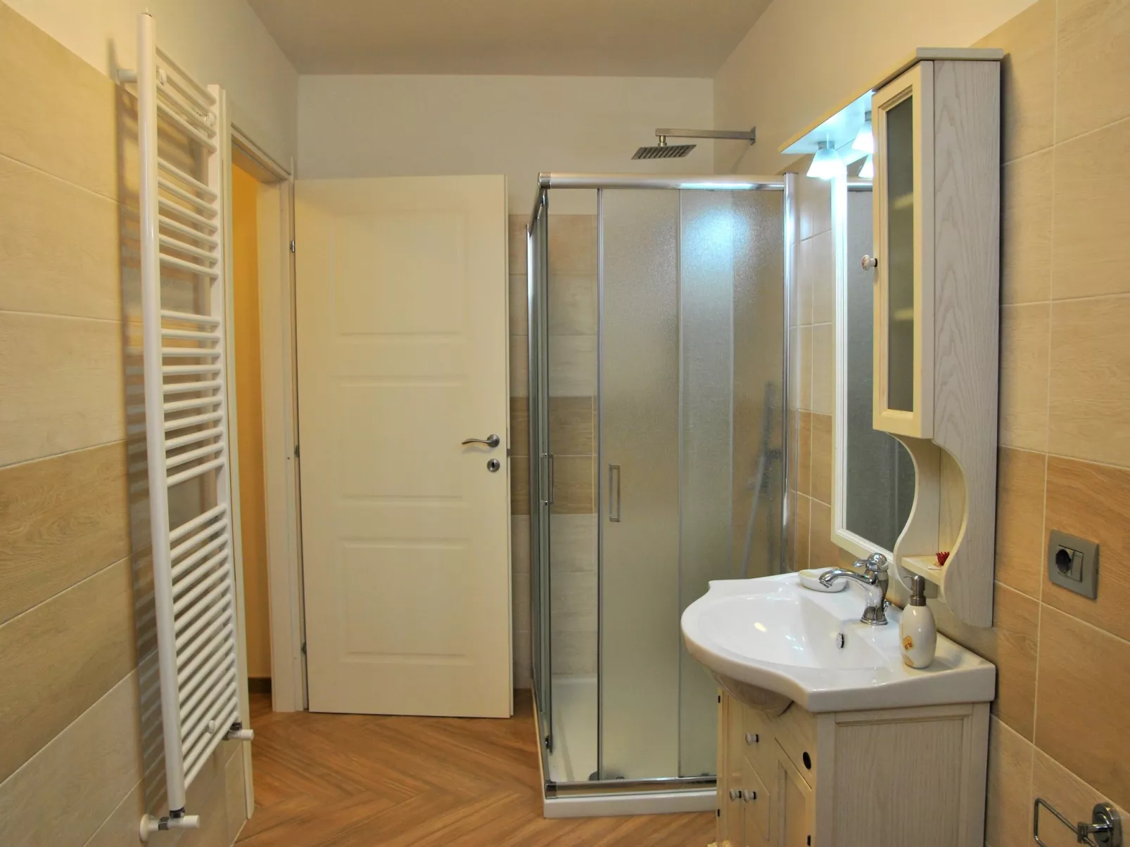 Corte Saturnia - Inside