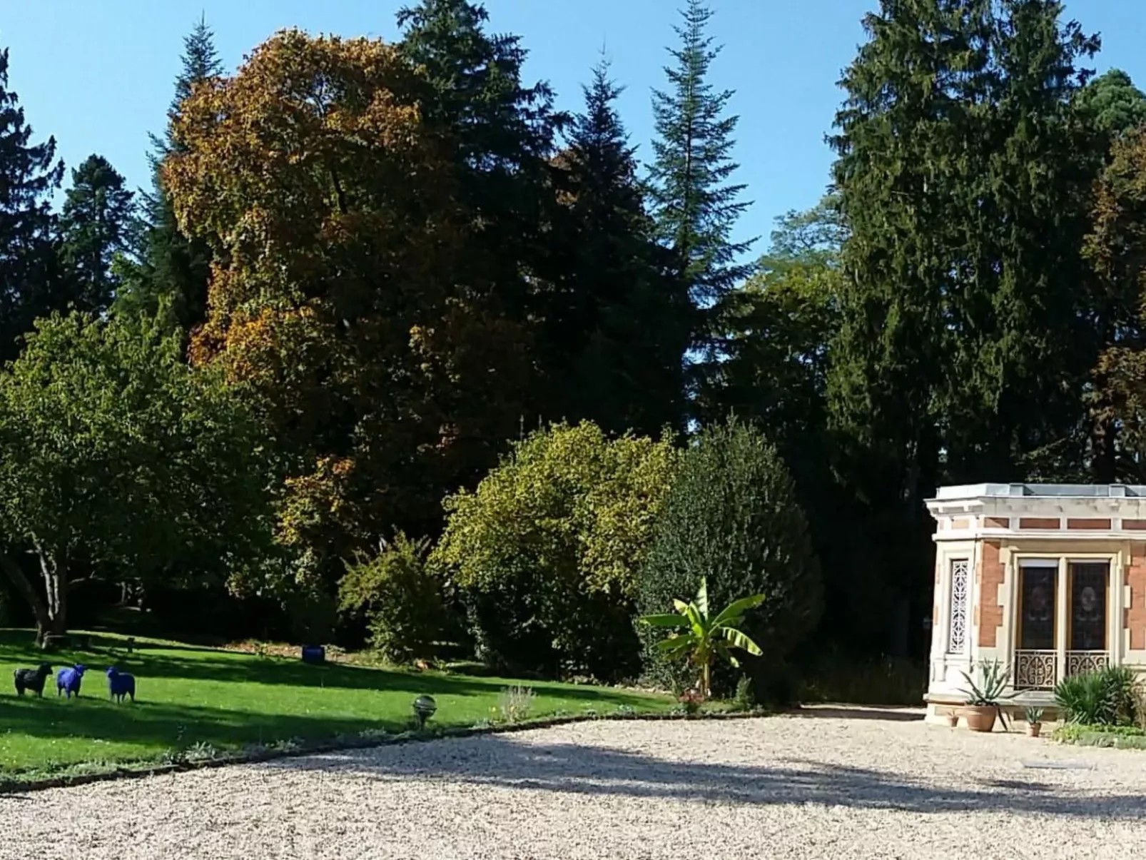 MaisonMazerand    Wohnen - Entspannen - Genießen - Draußen