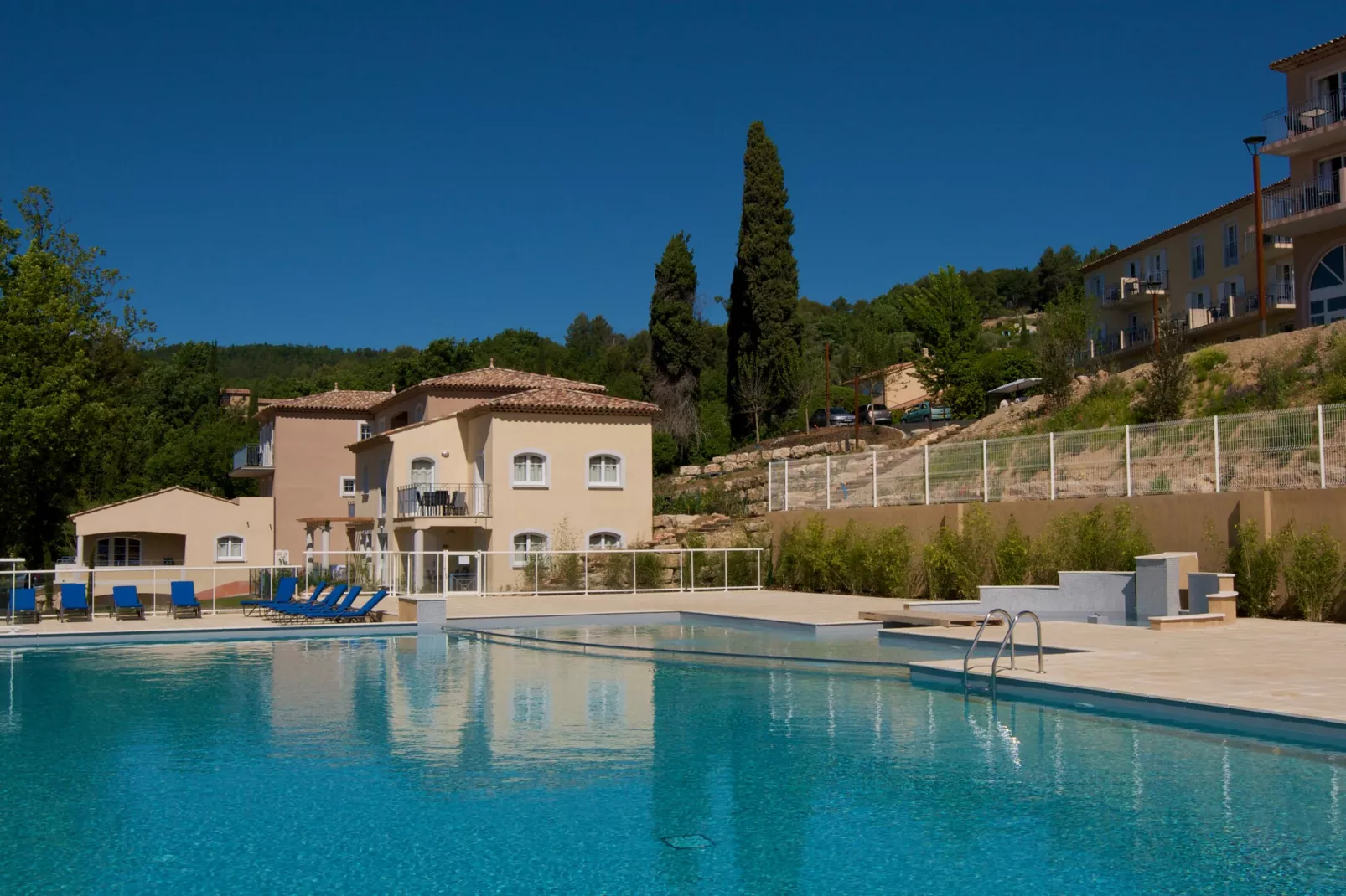 Domaine de Camiole Callian 1 - Parkeinrichtungen