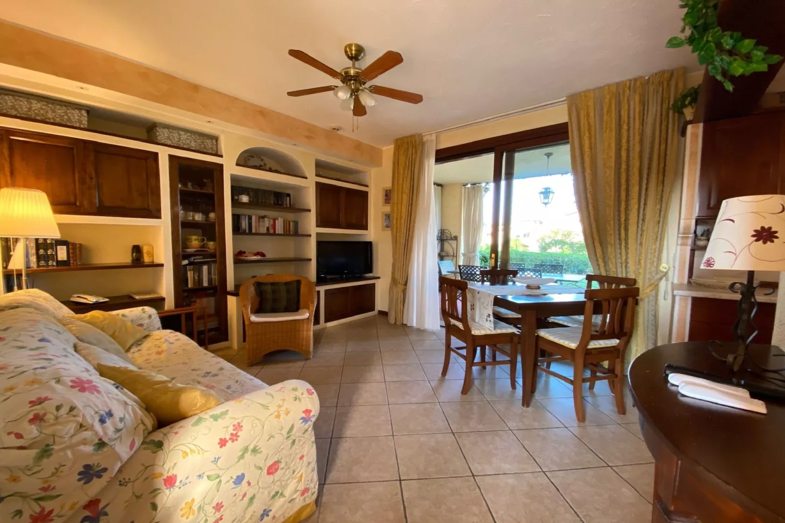 Garda Resort T6 PT Sup - Living room