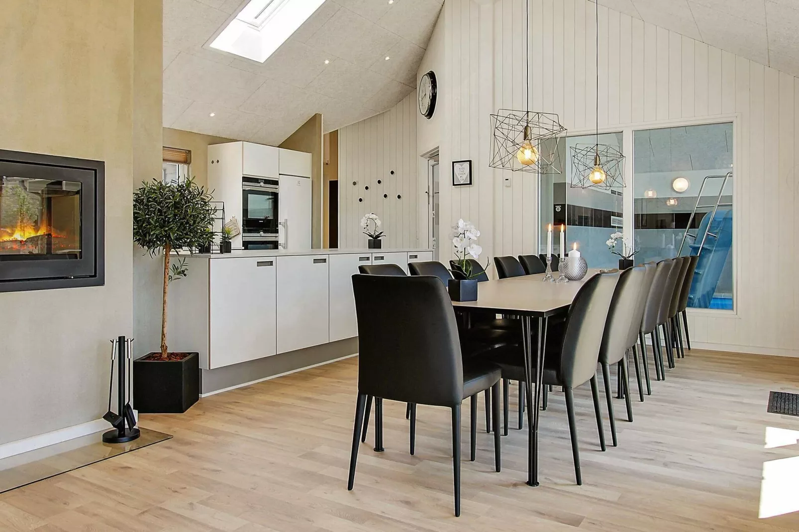 16 person holiday home in Blåvand-Indoor
