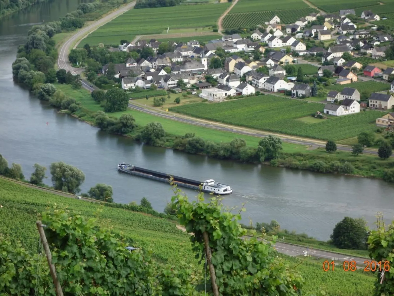 Tolle Wohnung in Klüsserath mit Großem Garten - Draußen