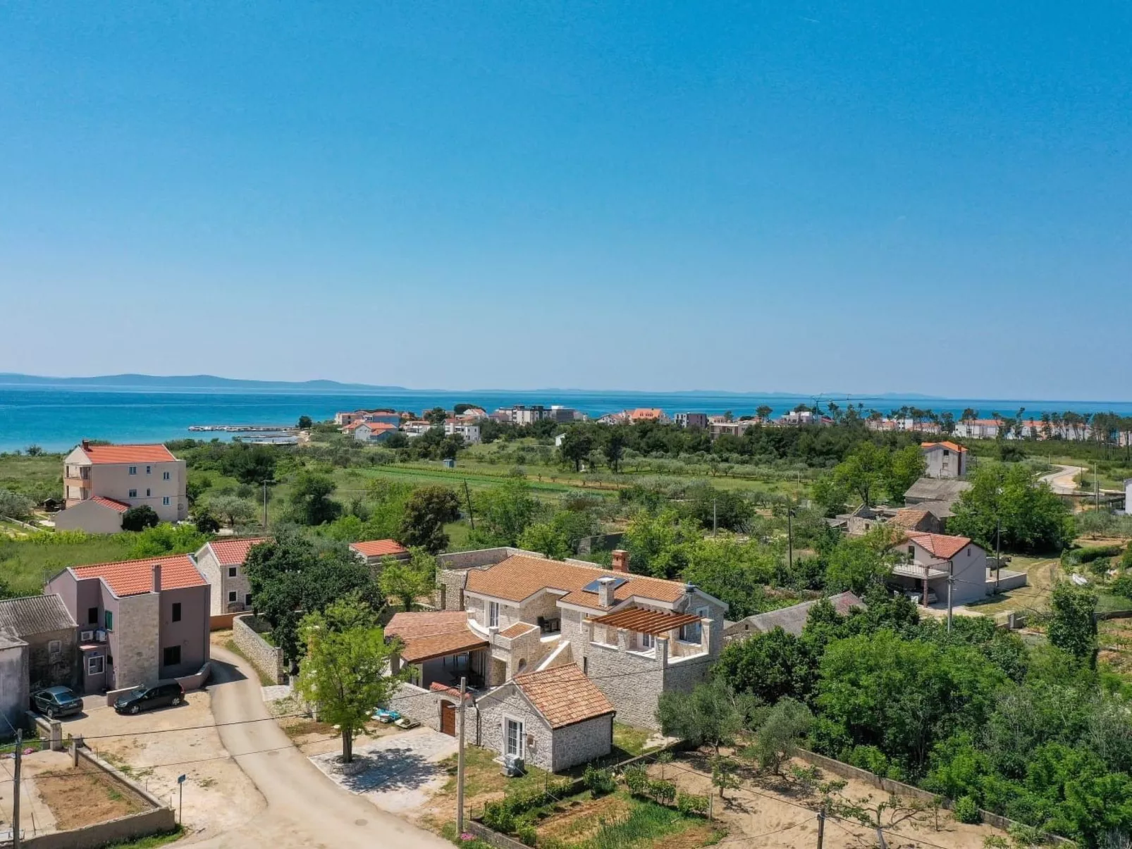 Zimmer "Graues Zimmer" mit privatem Balkon - Draußen
