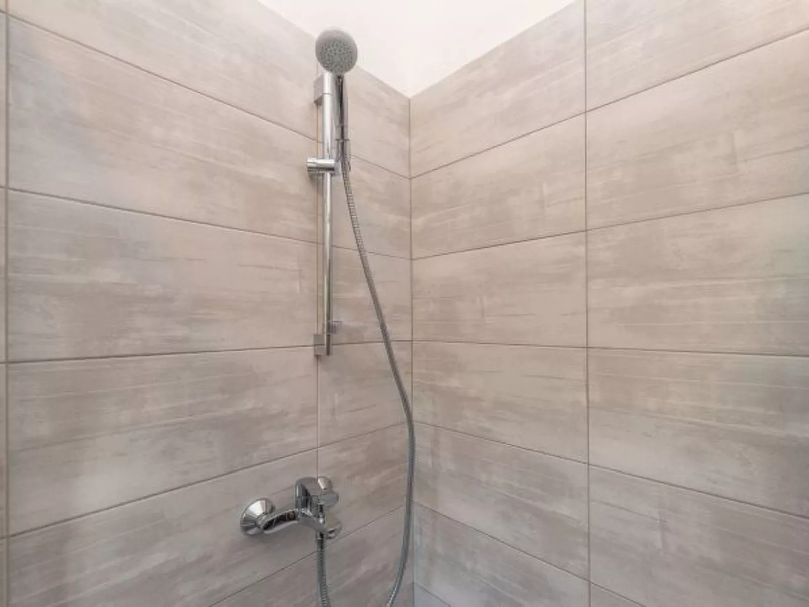 Beachside Holiday House Anamarija - Image-tags.info