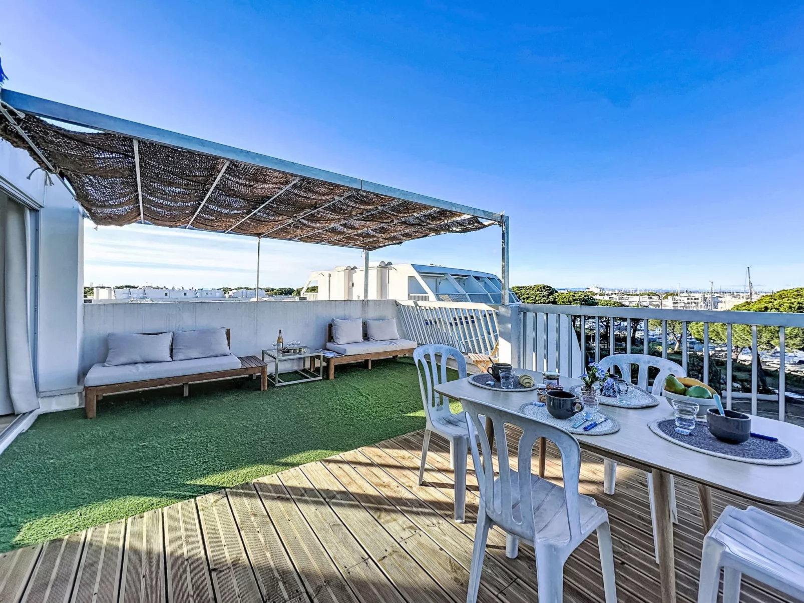 La Croisière - Dedans