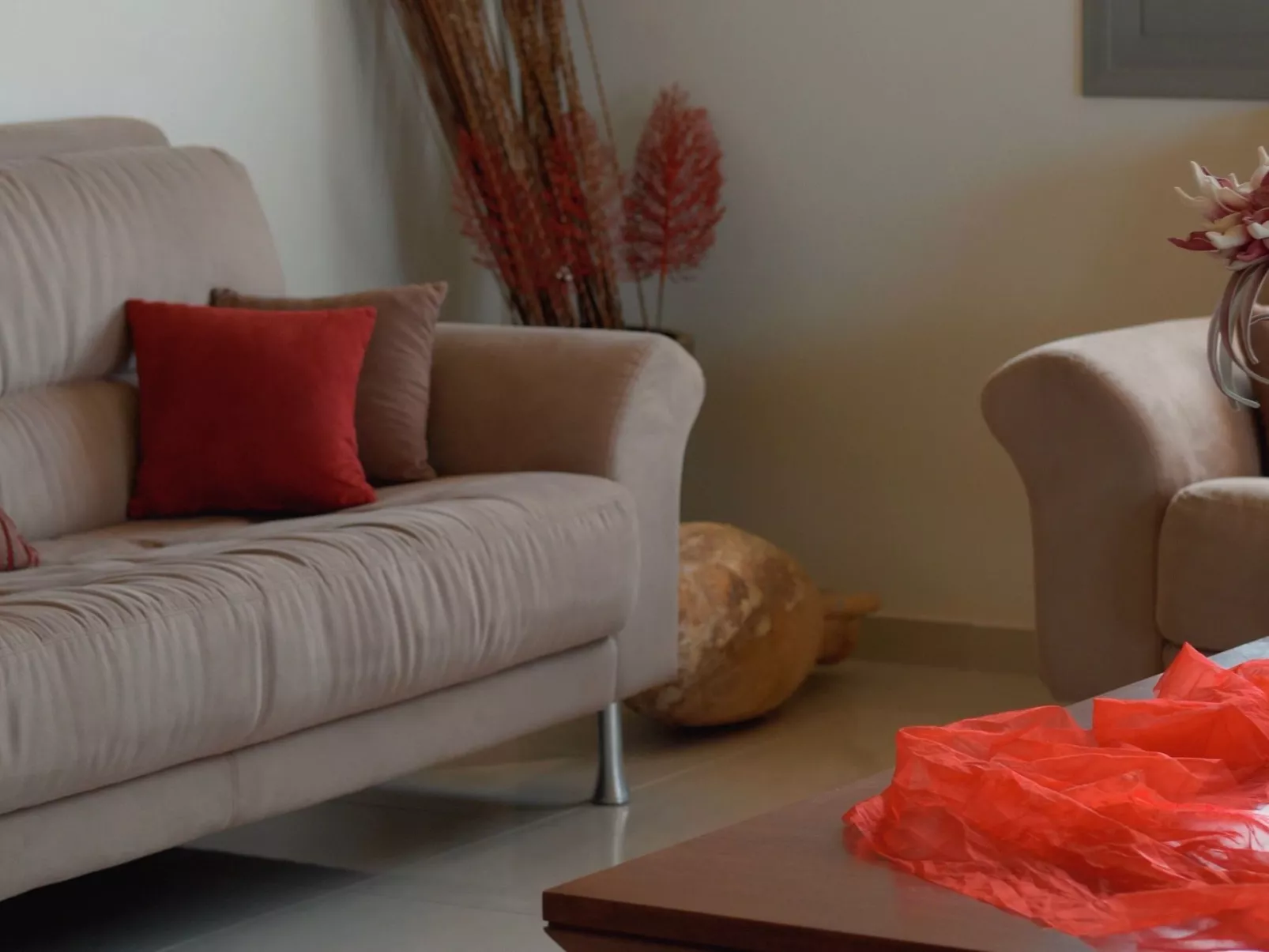 Luxuriöse, geräumige, private Villa mit sechs Schlafzimmern - Inside