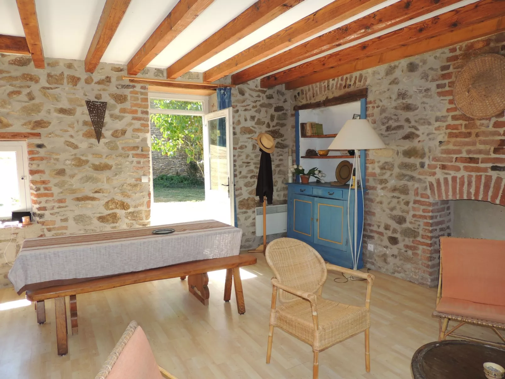 Charmantes Haus in der Auvergne - Image-tags.info