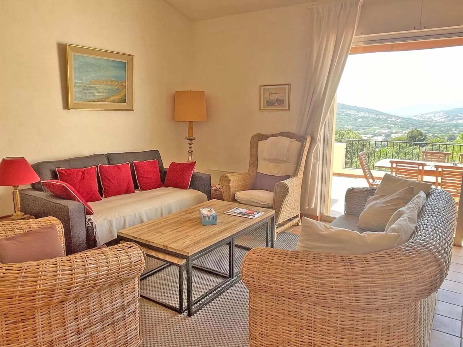 Villa "Armalac" mit Bergblick - Drinnen