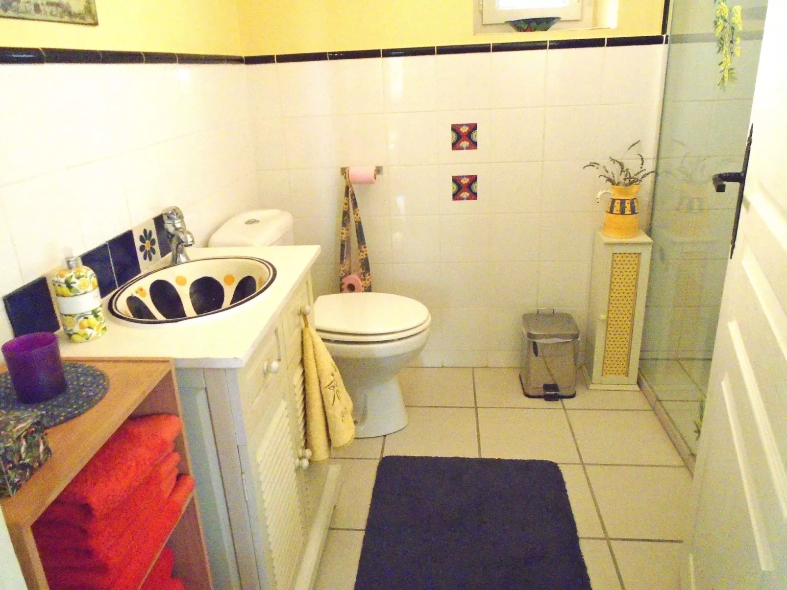 La Soleillade apt mit exklusiver Nutzung des großen Pools - Drinnen