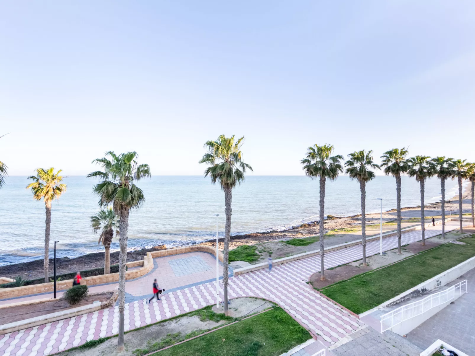 El Faro II - Draußen