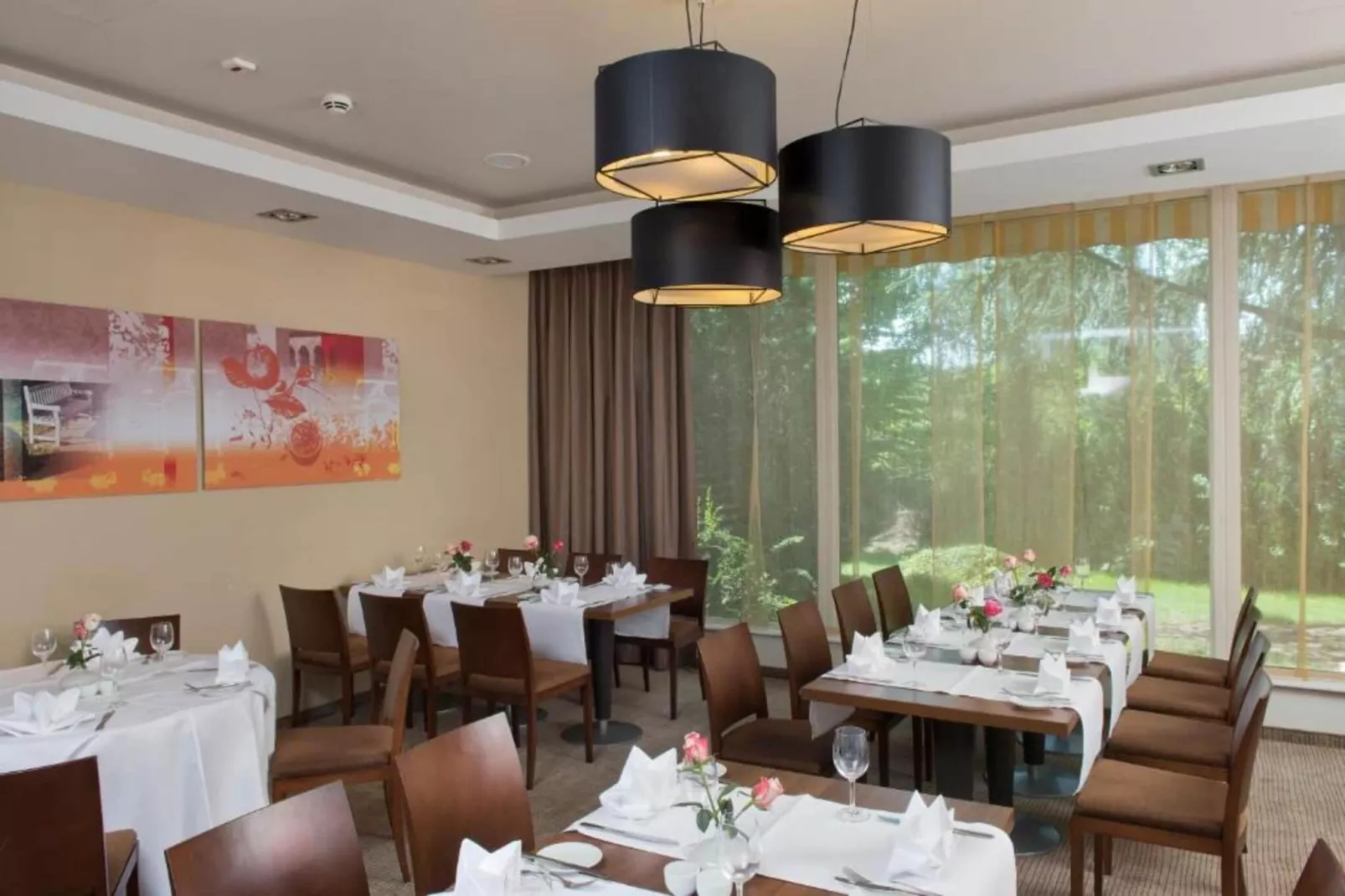 STANDARD TRIPLE ROOM - Facilities