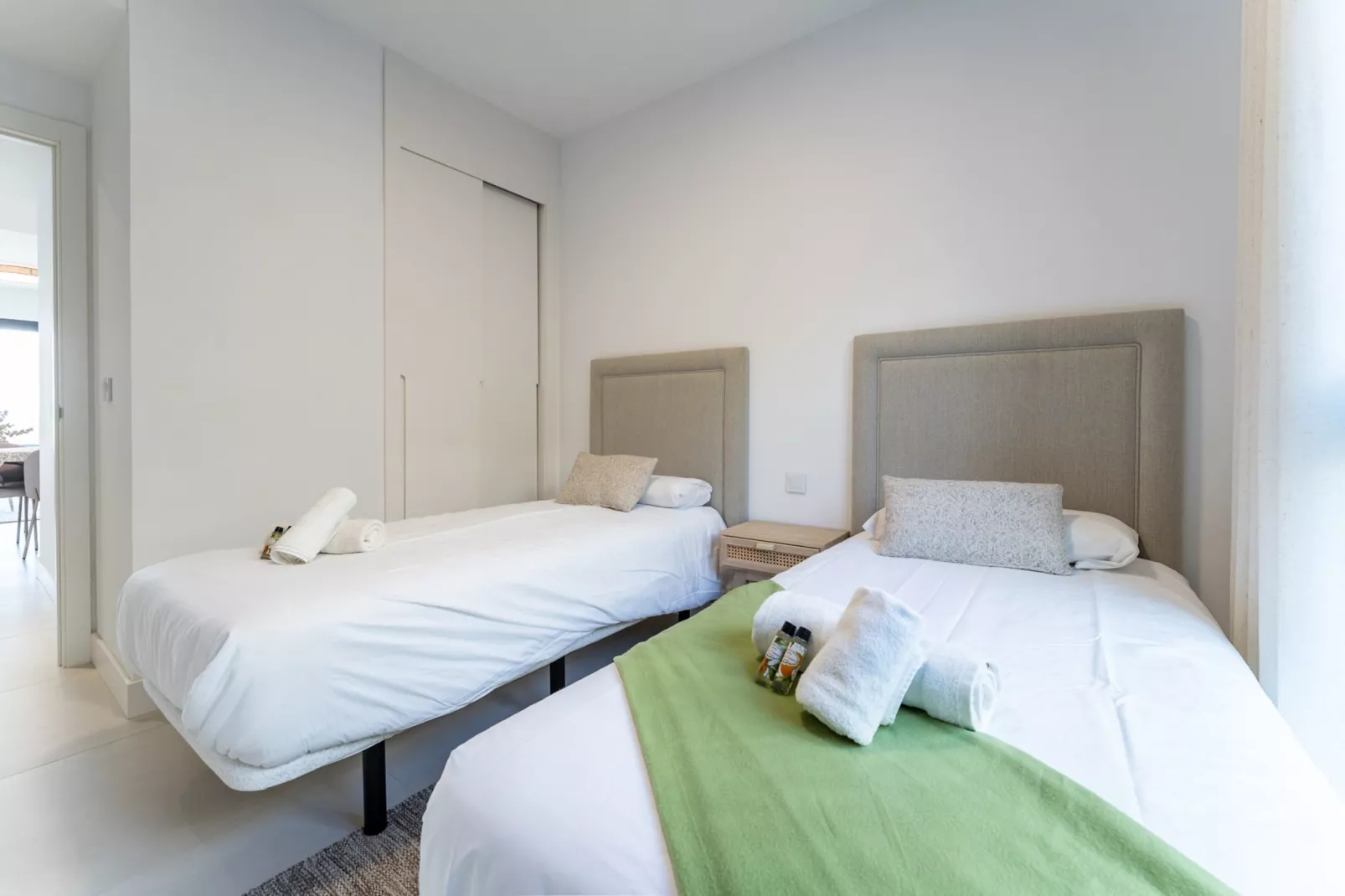 CT 404 - Faro's Fuengirola Higueron Hights - Seaviews - Chambre