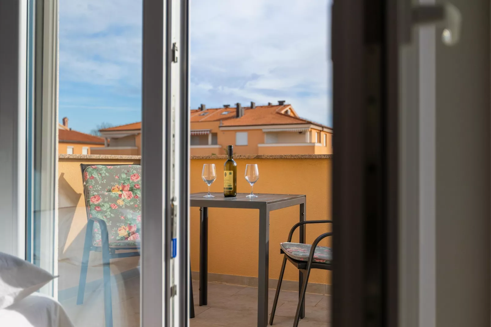 House Vella - Aussicht Sommer