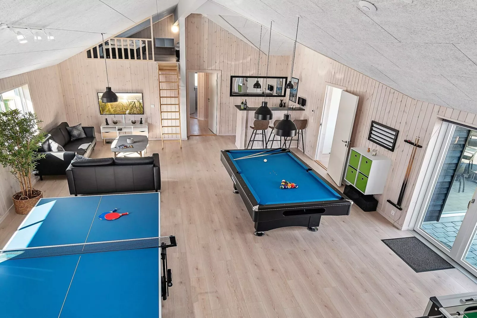 Maison de vacances pour 24 a Hasselberg - Intérieur