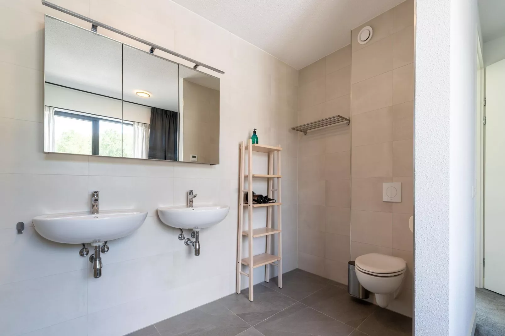 Villa Lacus 553-Salle de bain