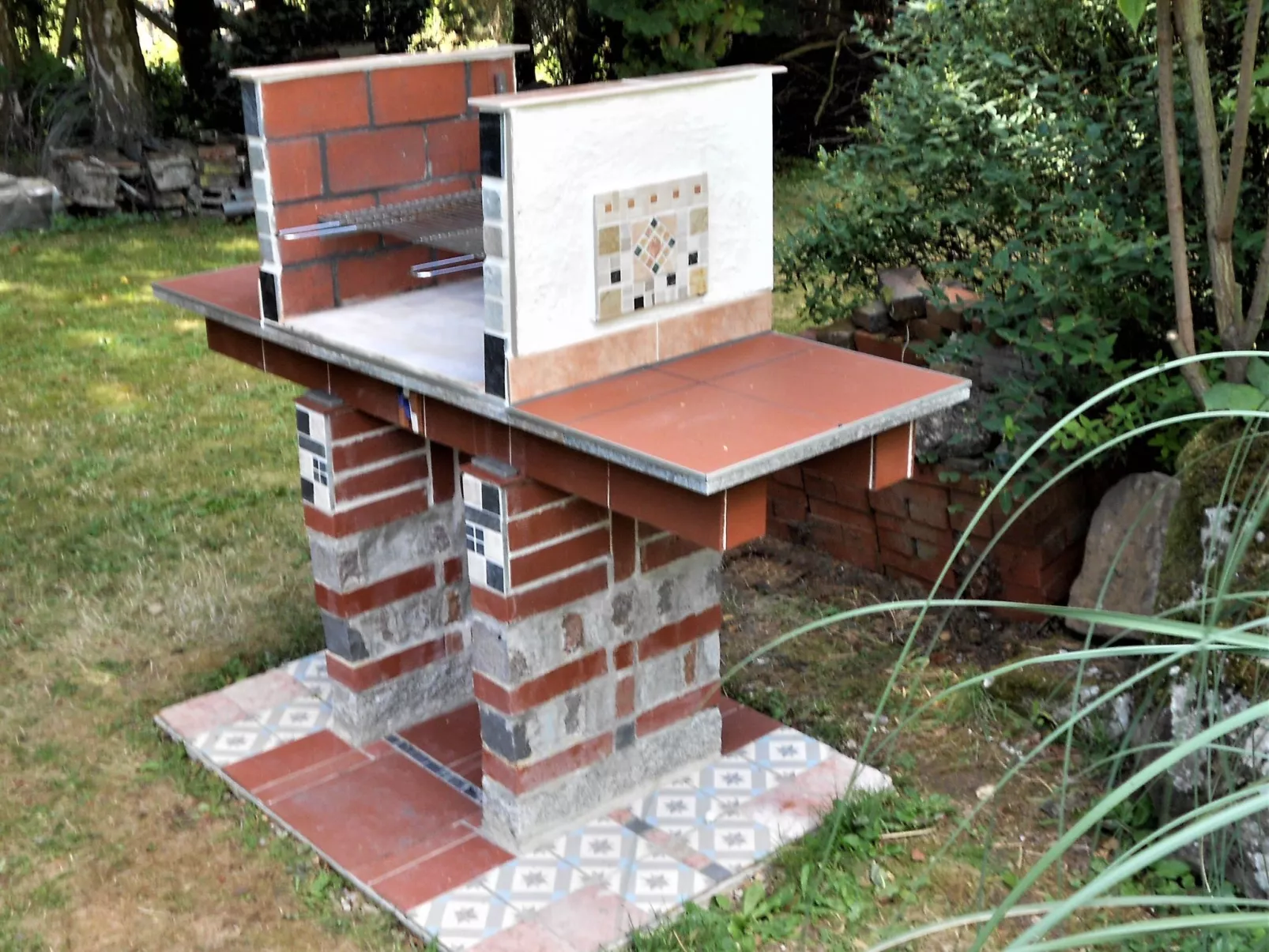 Mit großem Garten in La Prée - Image-tags.info