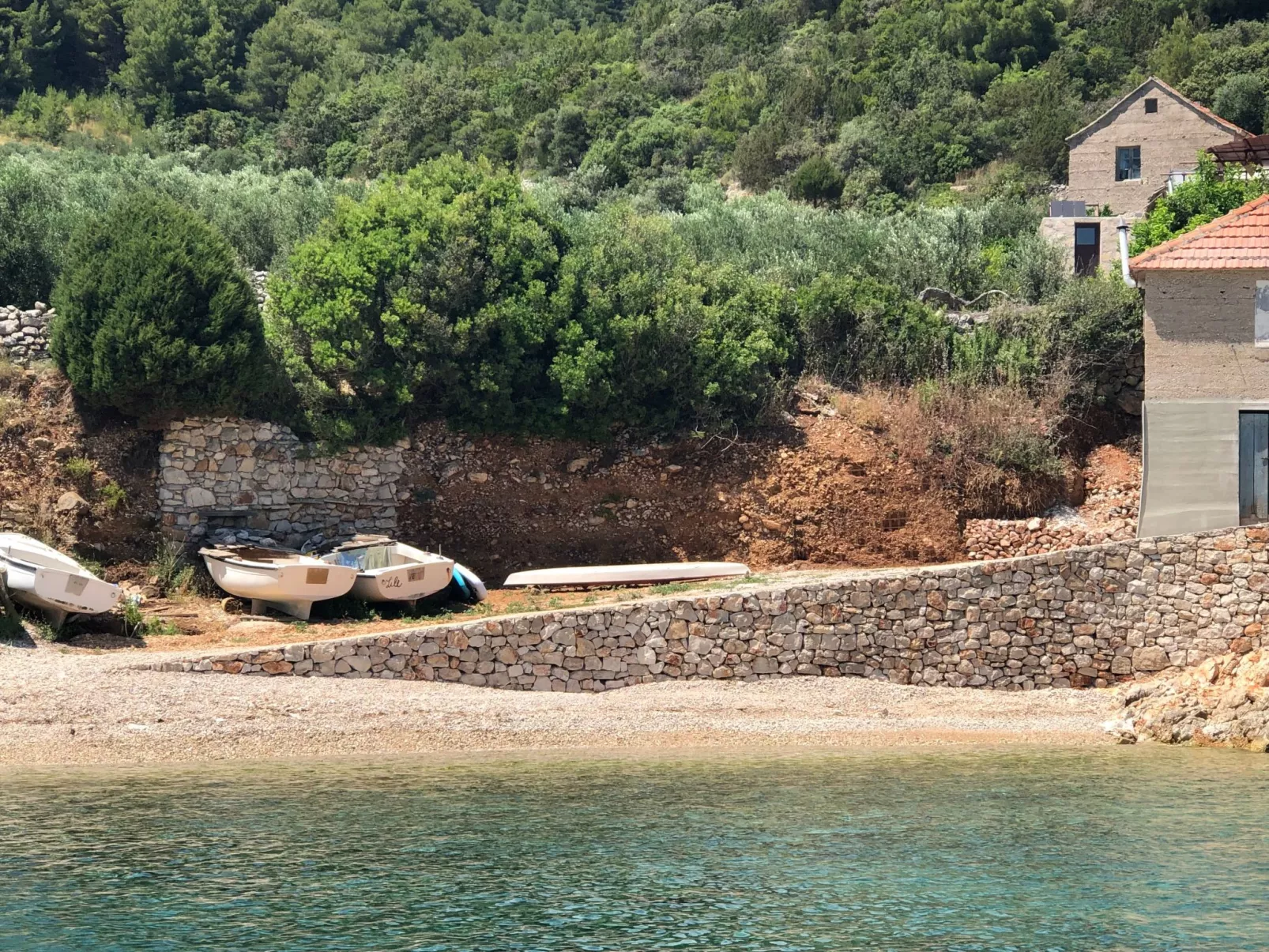 Weißes Haus Robinson mit BBQ und Terrasse - Image-tags.info