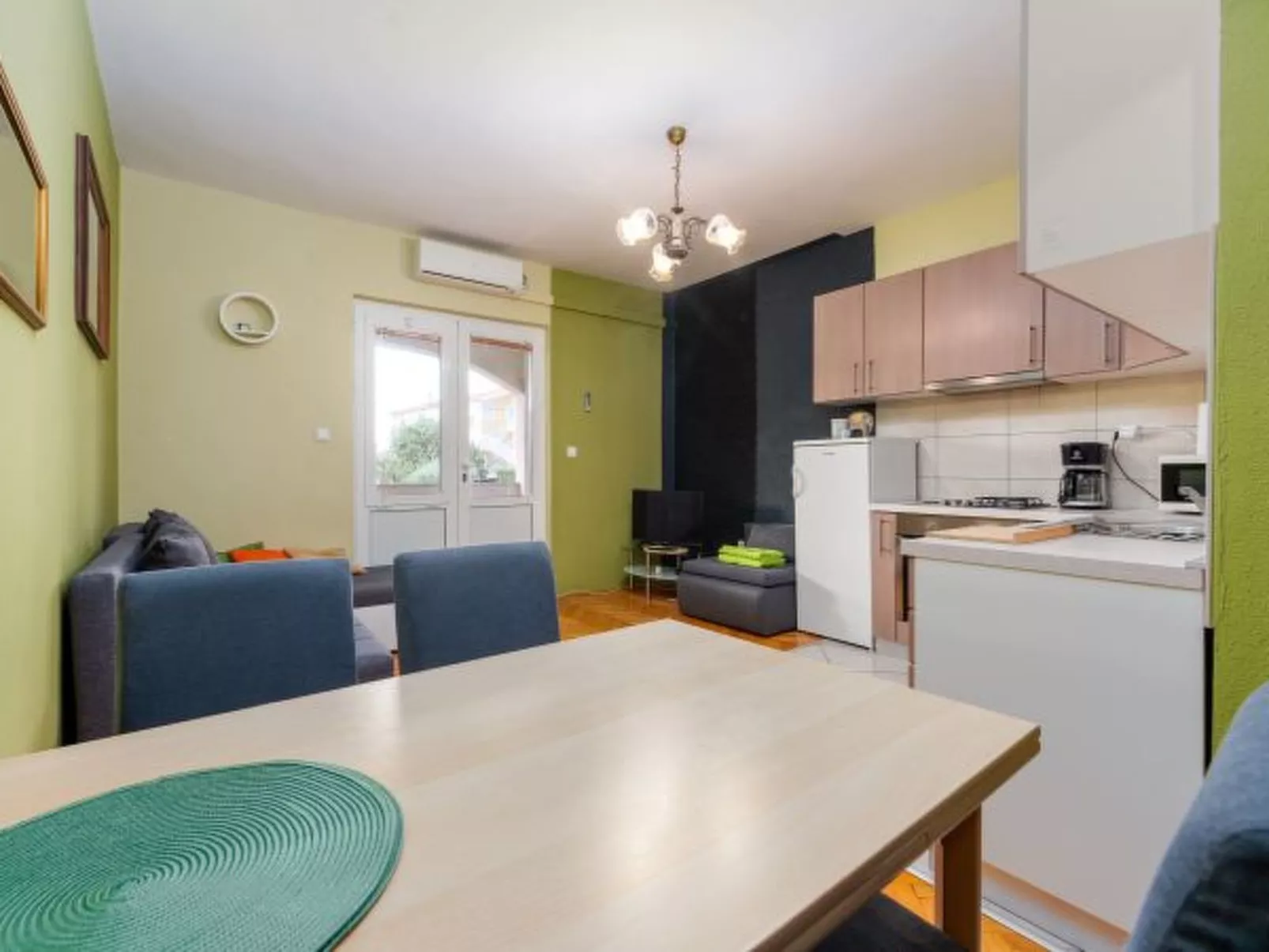 Apartment Julia A4, 2+2 - Image-tags.info