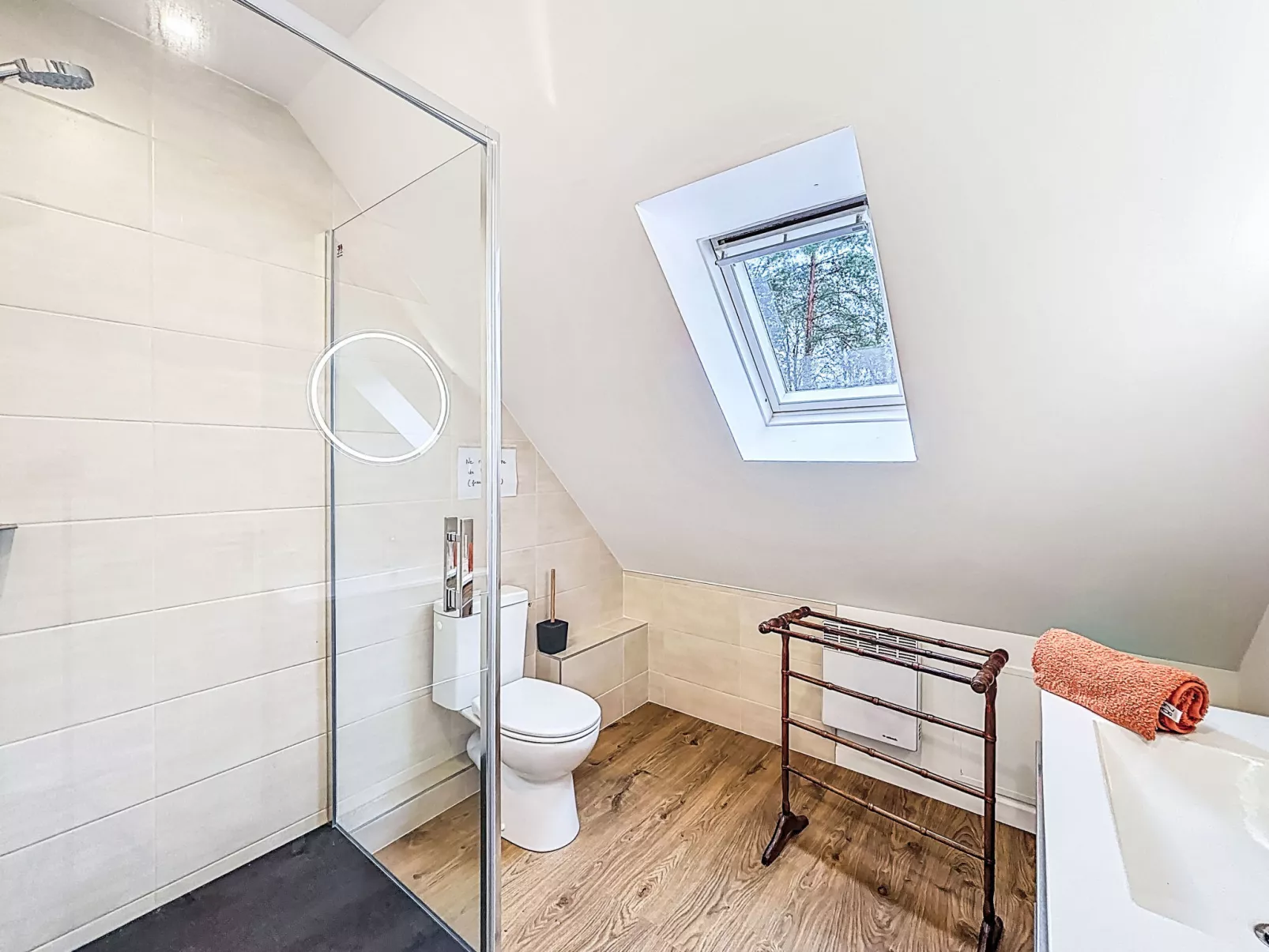 Maison Des Mésanges - Drinnen