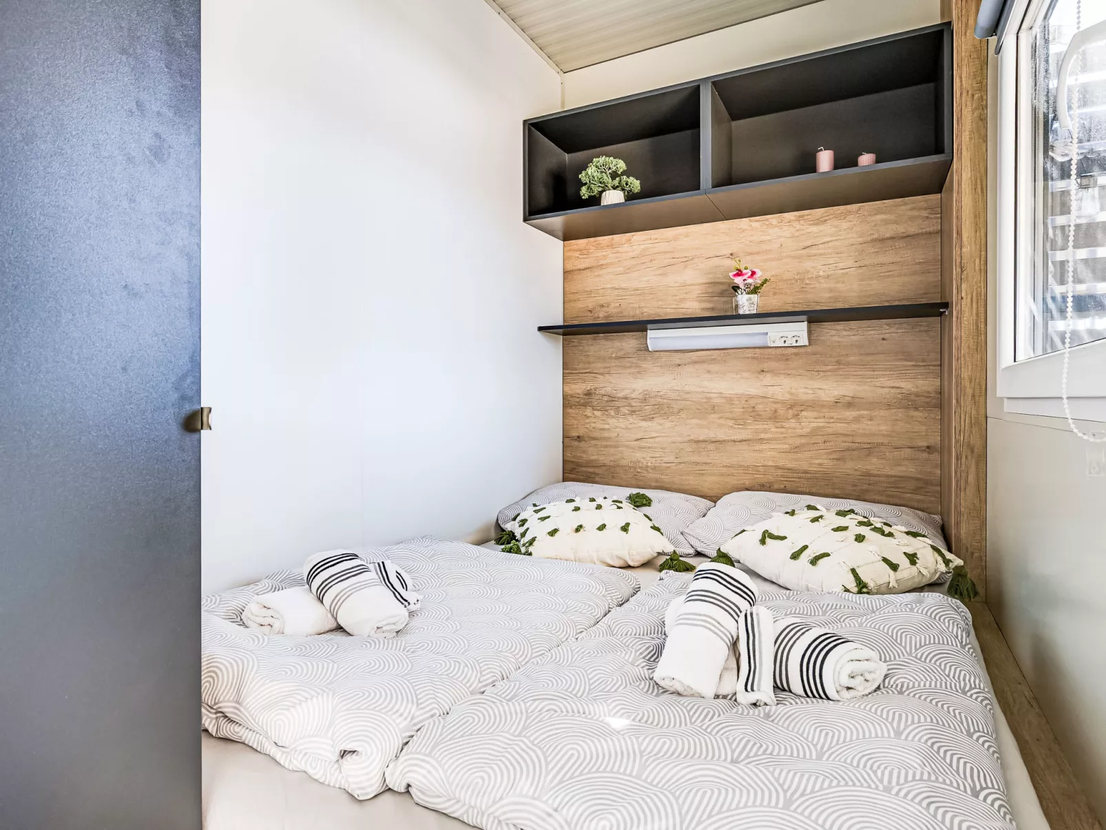 Maslina Delux - Drinnen