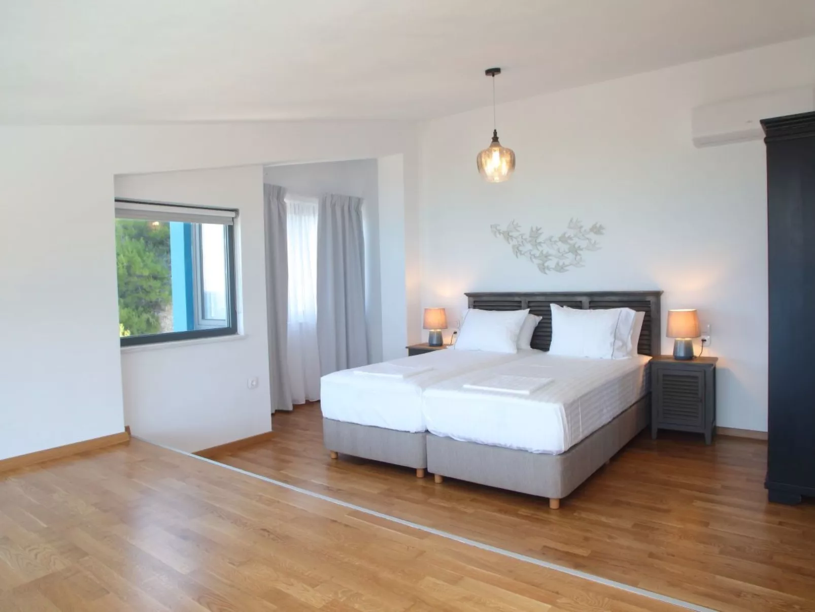 "Capro" mit Infinity-Pool - Image-tags.info