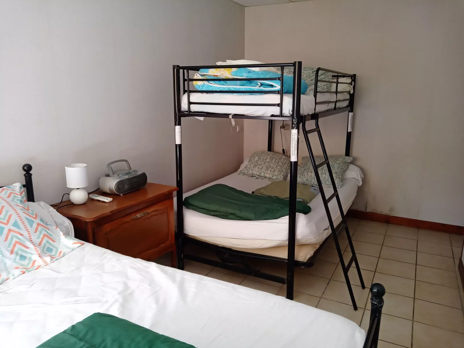 Vermietet schöne Wohnung 1 bis 6 Personen - Drinnen