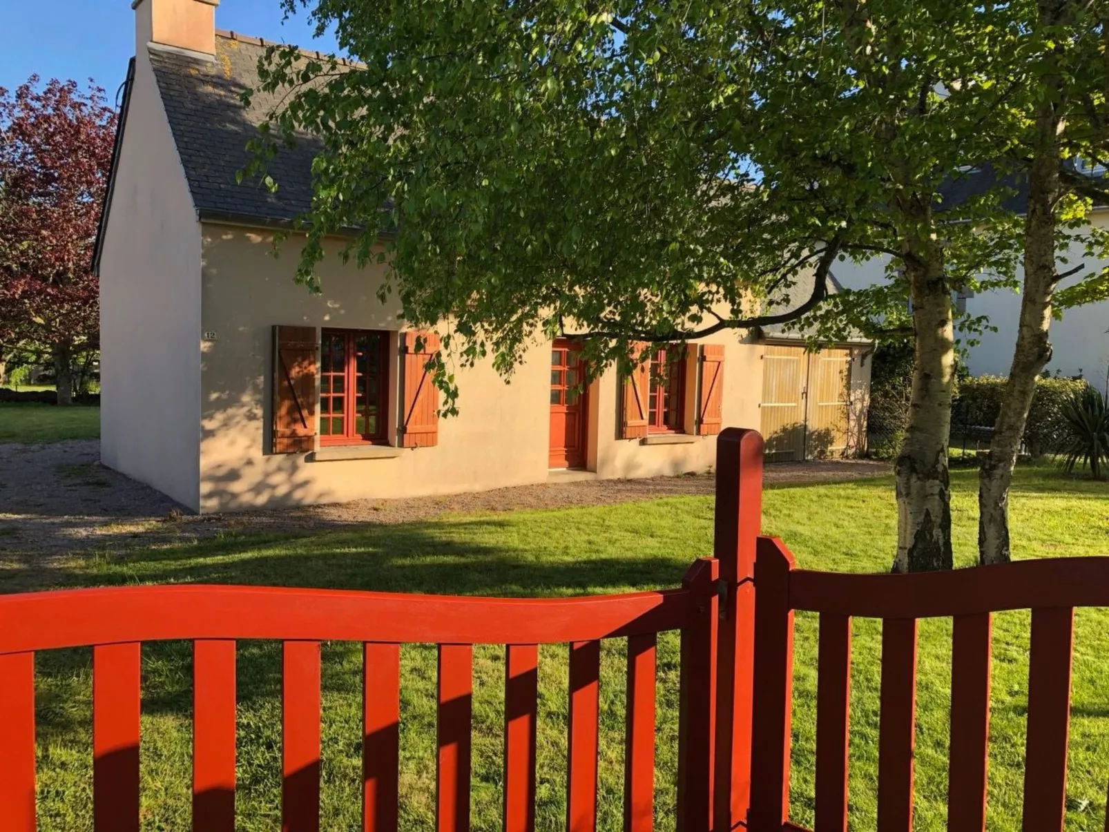 Haus mit grossem Garten in der Nähe des Cap Fréh - Draußen