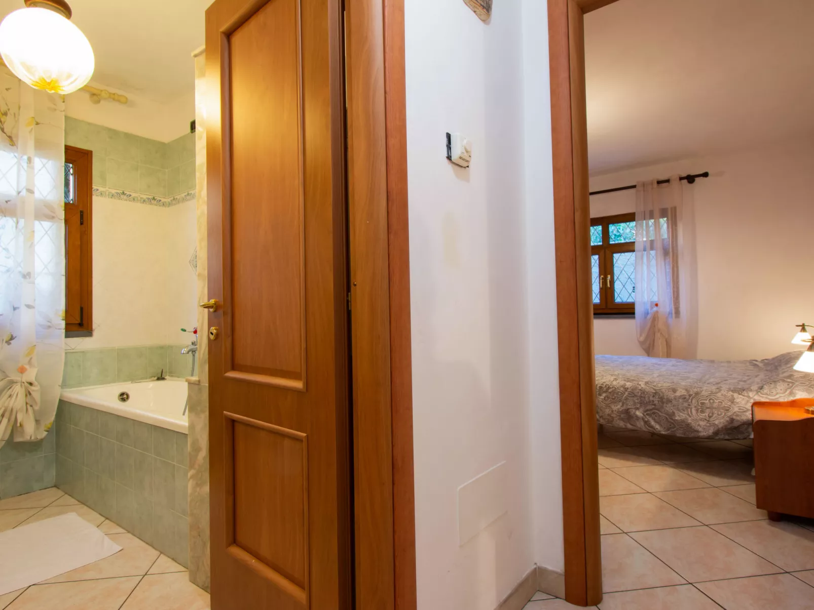 Tre fontane - Drinnen