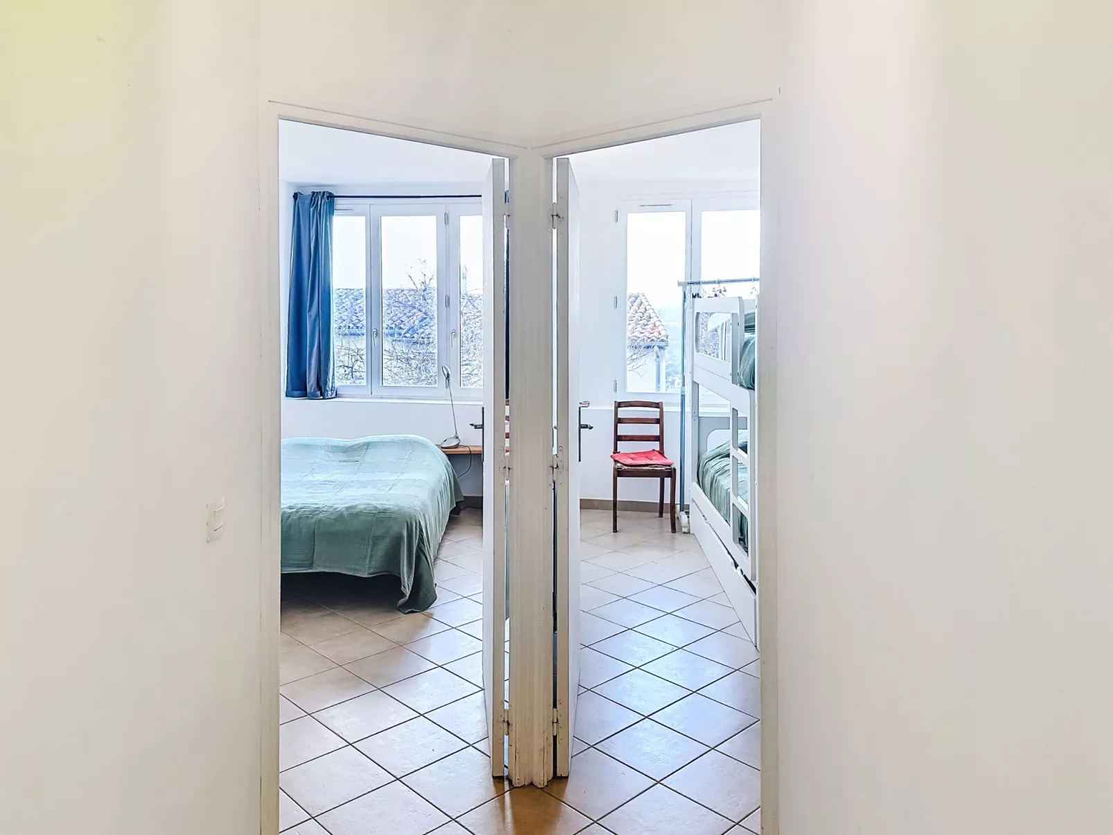 Les Amandiers - Inside