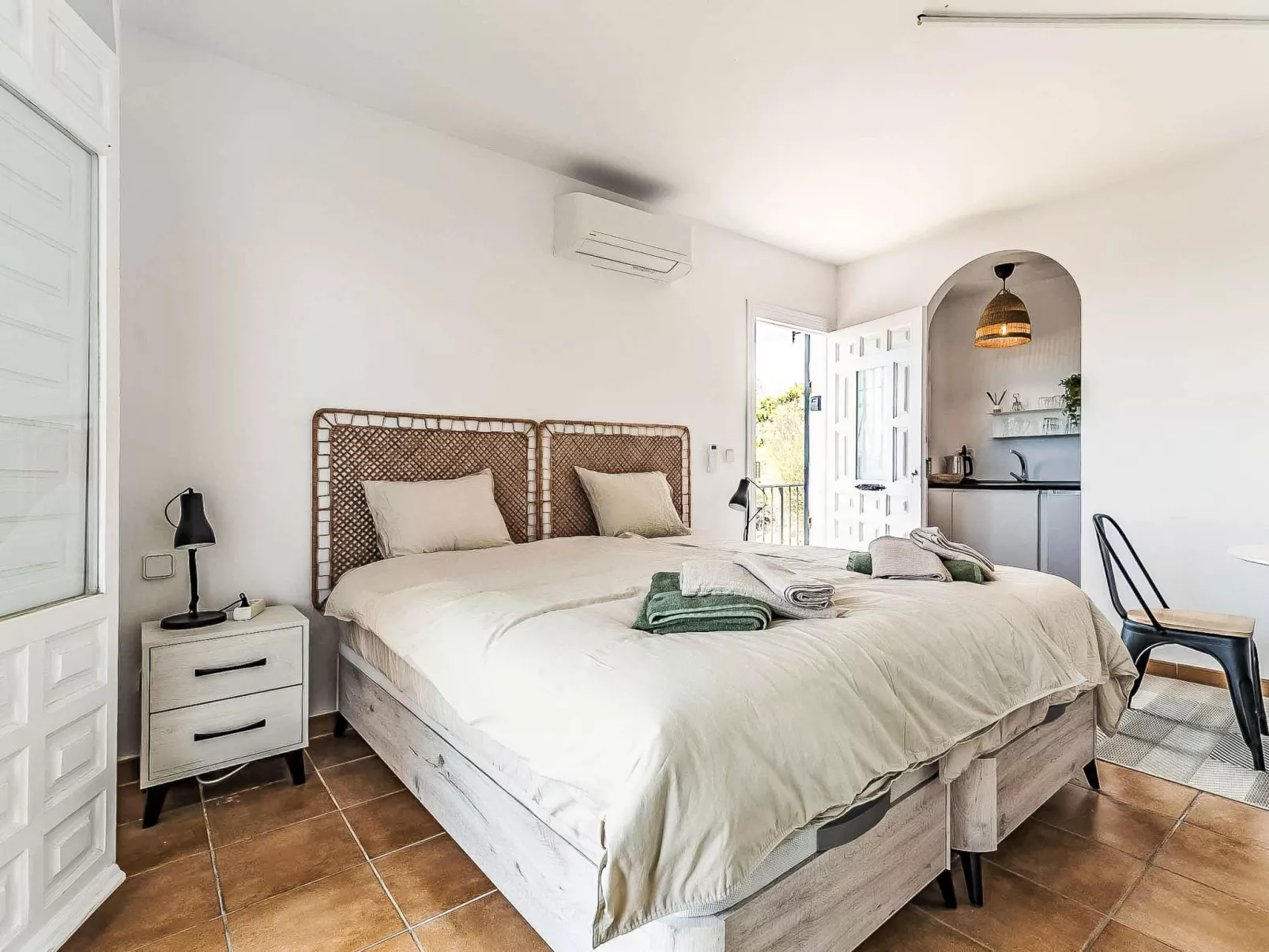 Hacienda Competa - Inside