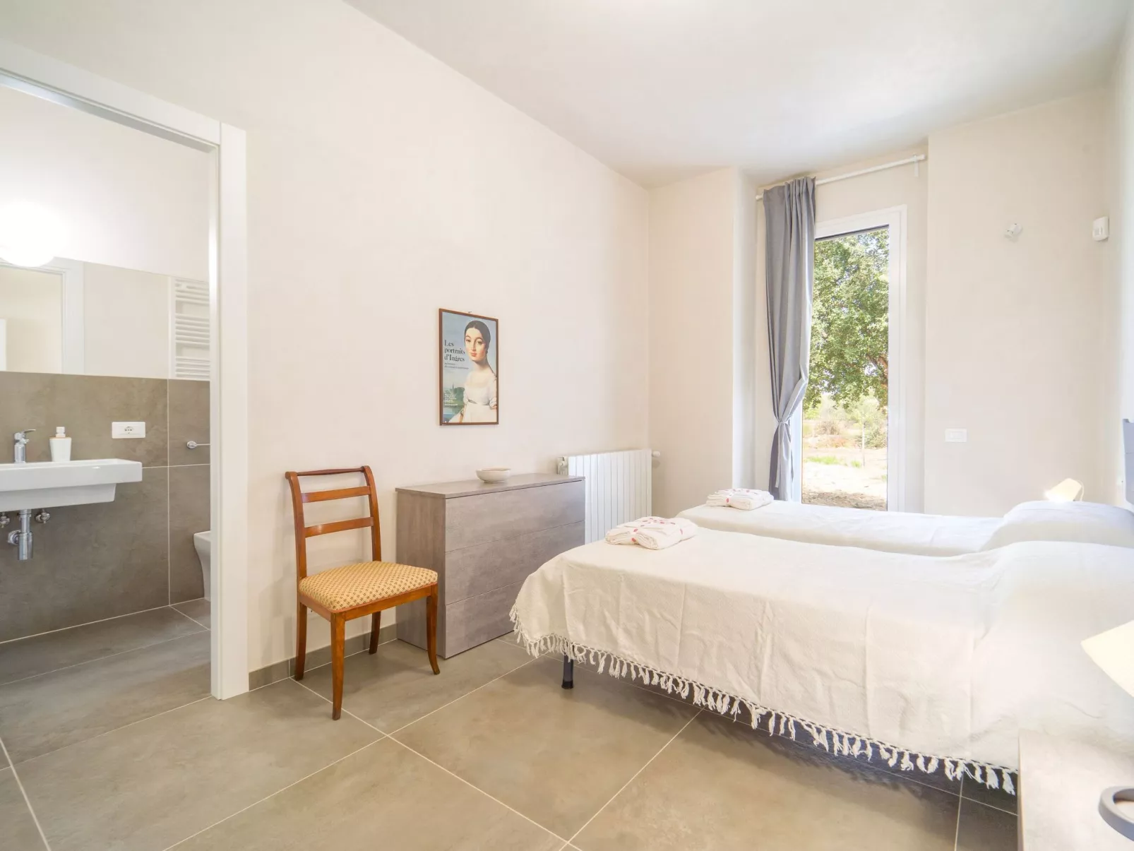 'Mamma Duna' mit Grill - Drinnen