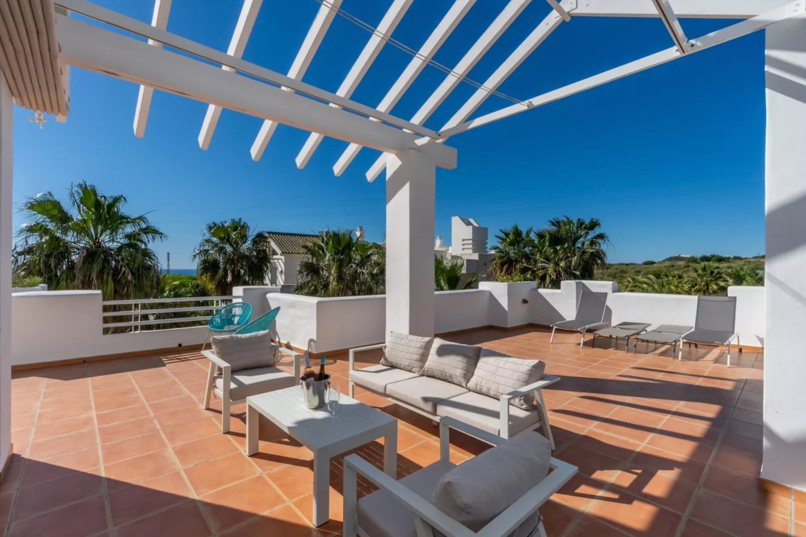 Exclusive 3-bed Penthouse Alcazaba Lagoon (321) - Terrasse/Balkon