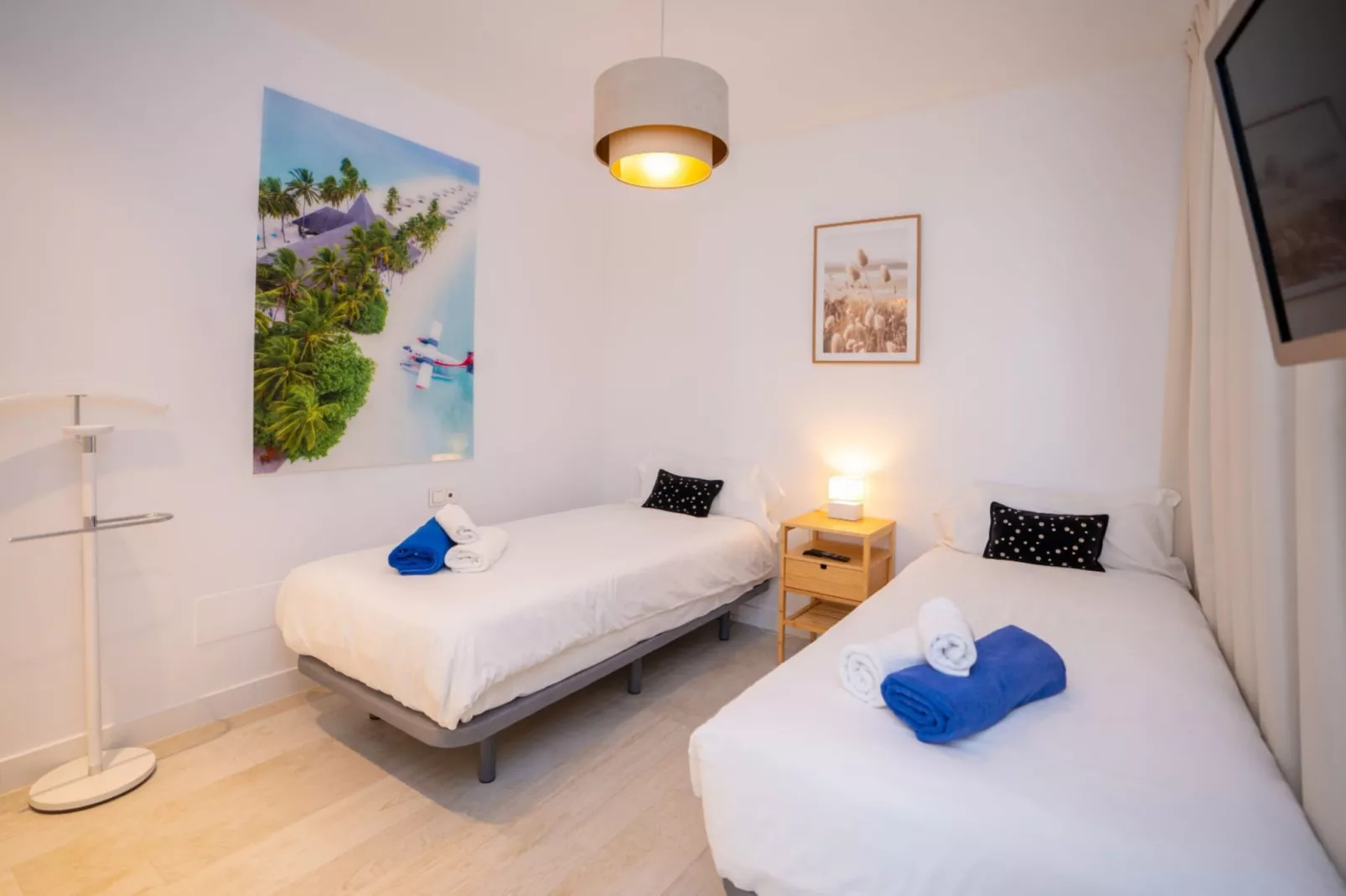 Stylish 2-Bed Apartment | Alcazaba Lagoon (1713) - Chambre